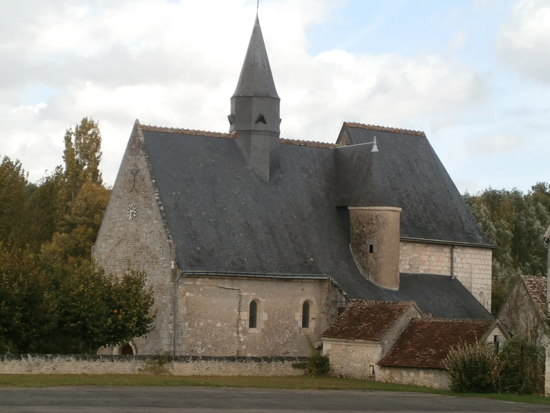 Photo showing: Église Saint-Gilles de Ferrière-sur-Beaulieu