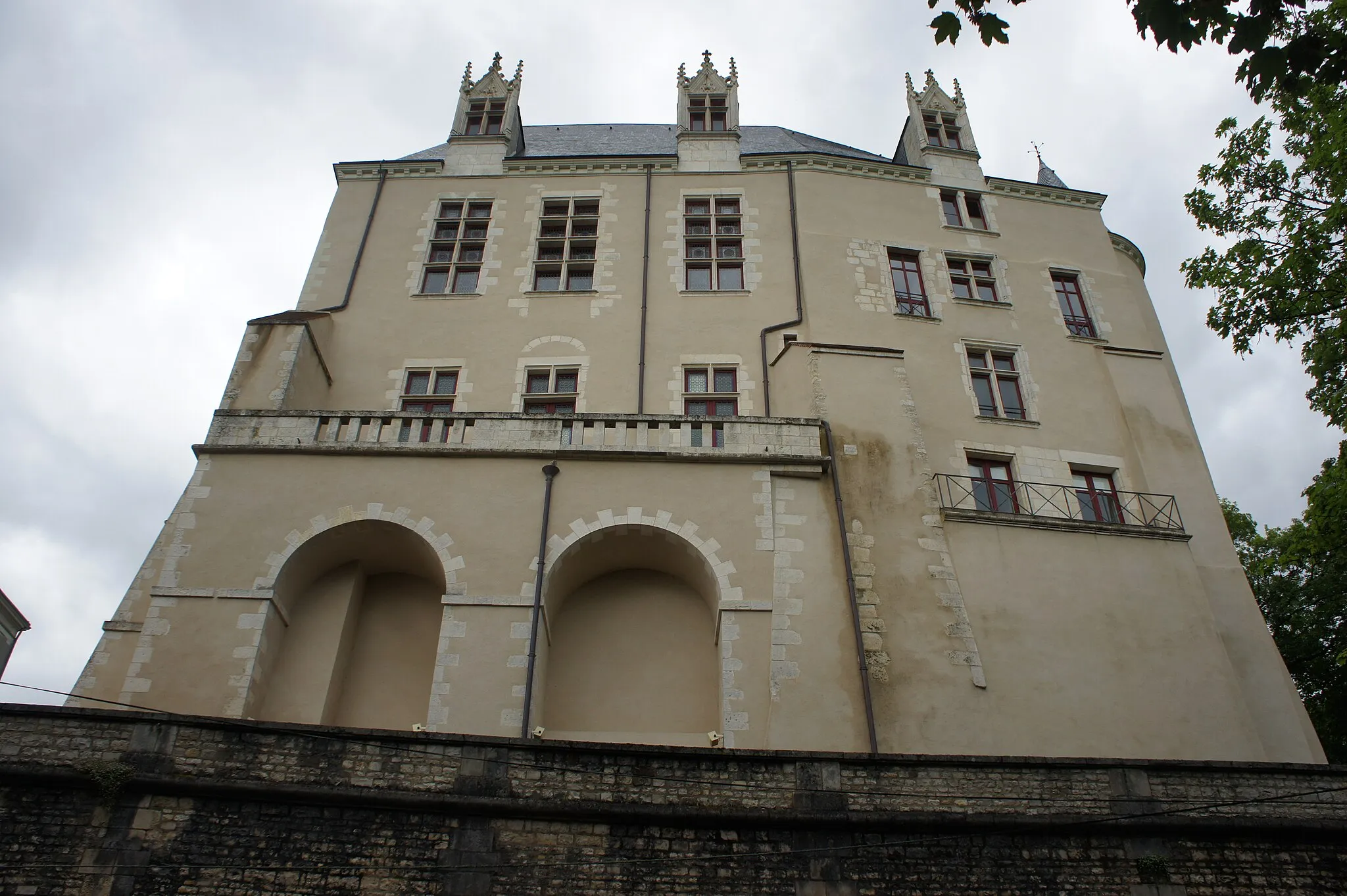 Photo showing: Le Château Raoul à Châteauroux vu depuis la rue du château Raoul