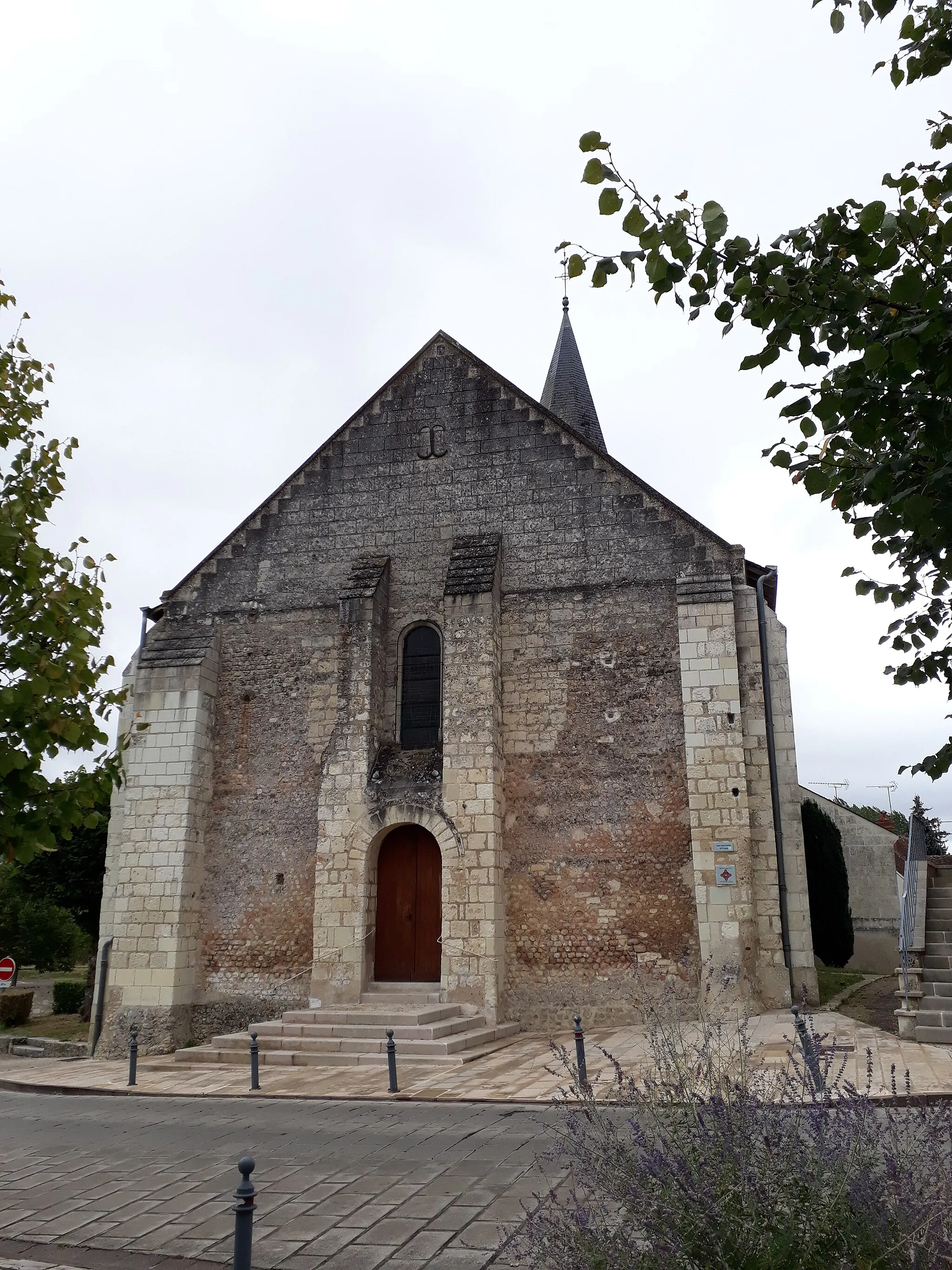 Photo showing: Église Saint-Pierre de Perrusson (Indre-et-Loire).
