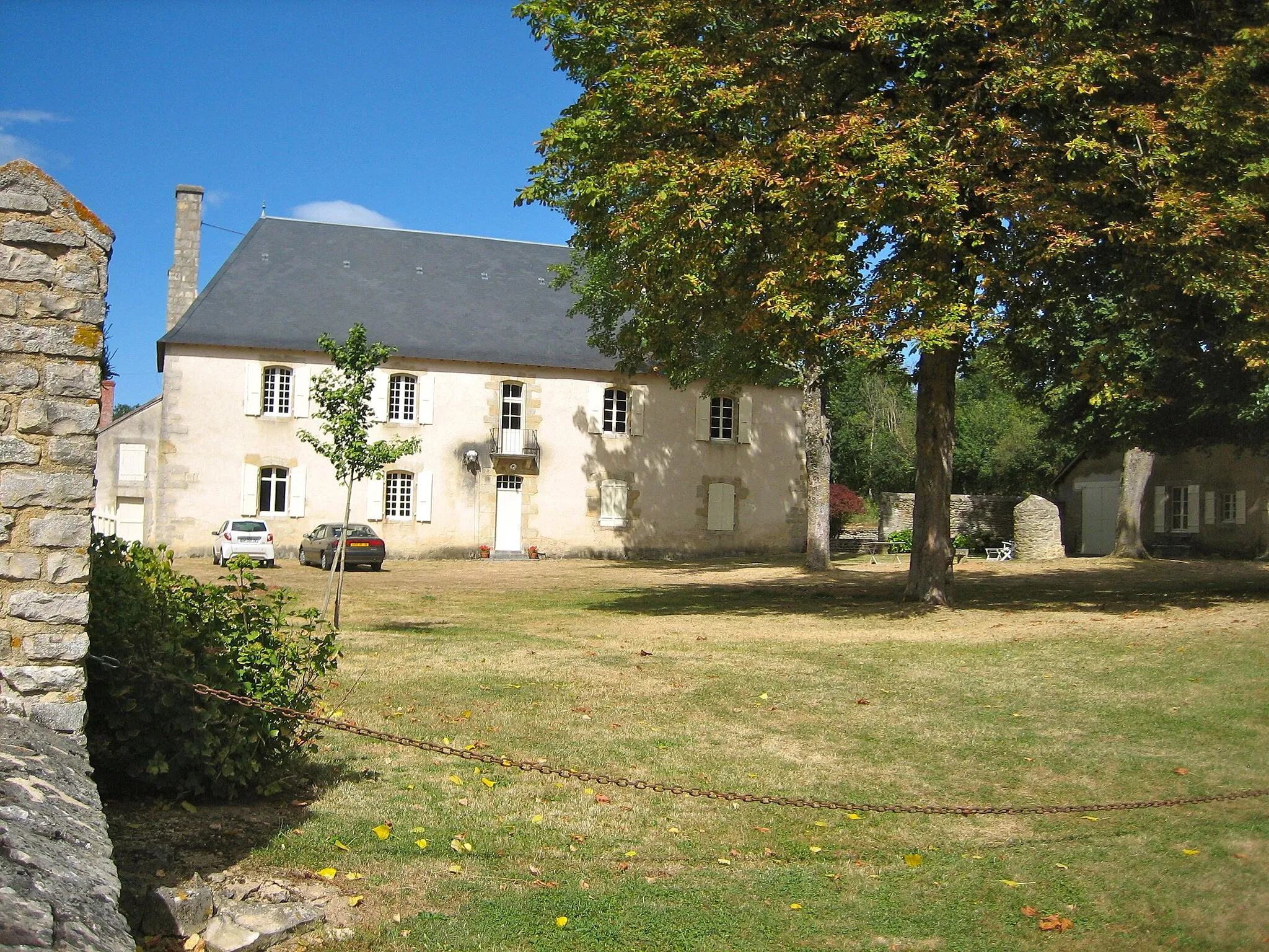 Photo showing: Maison abbatiale de l'abbaye de Varennes, commune de Fougerolles dans l'Indre