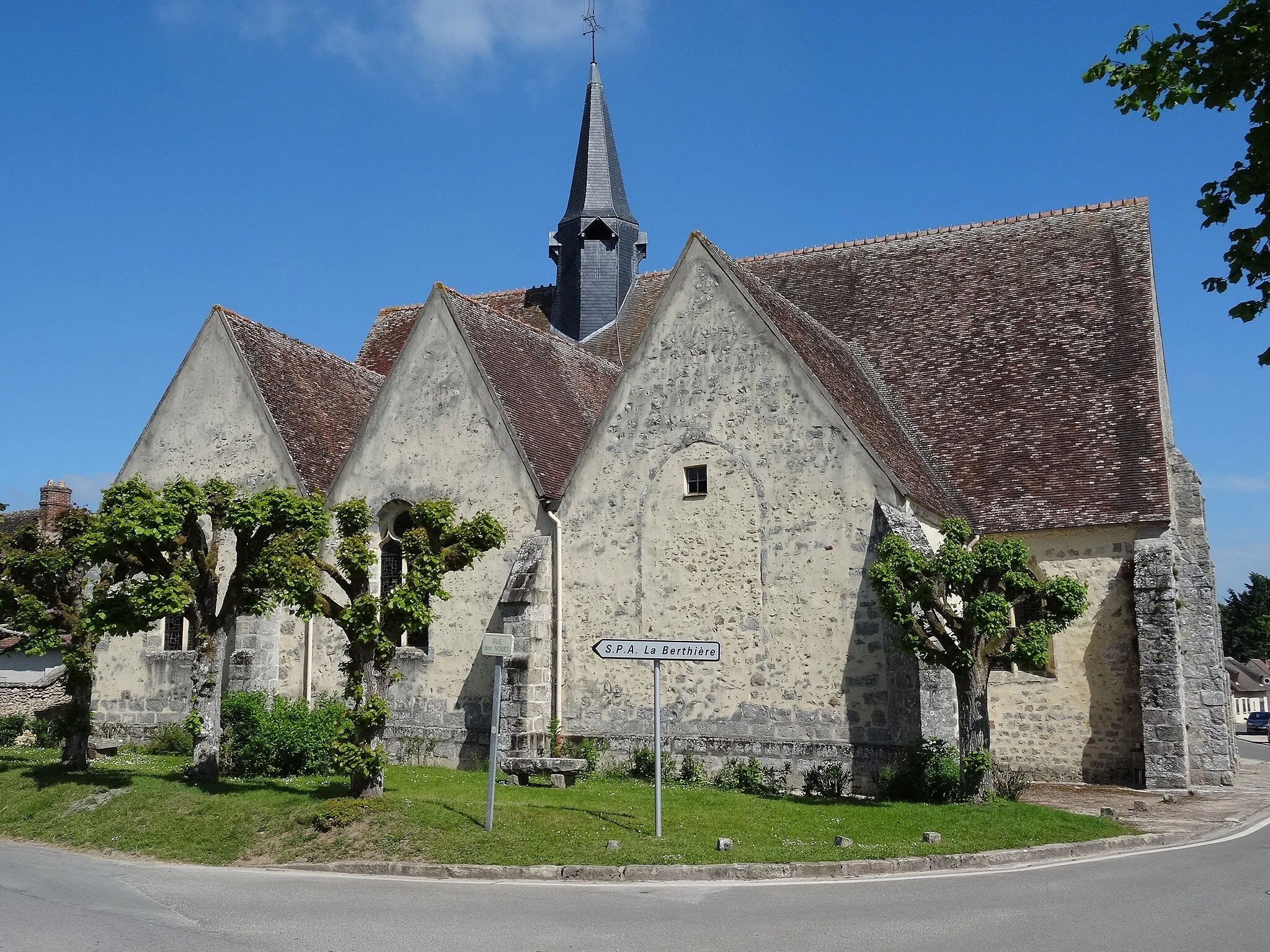 Photo showing: Église Saint-Germain-d'Auxerre de Hermeray. (Yvelines, région Île-de-France).