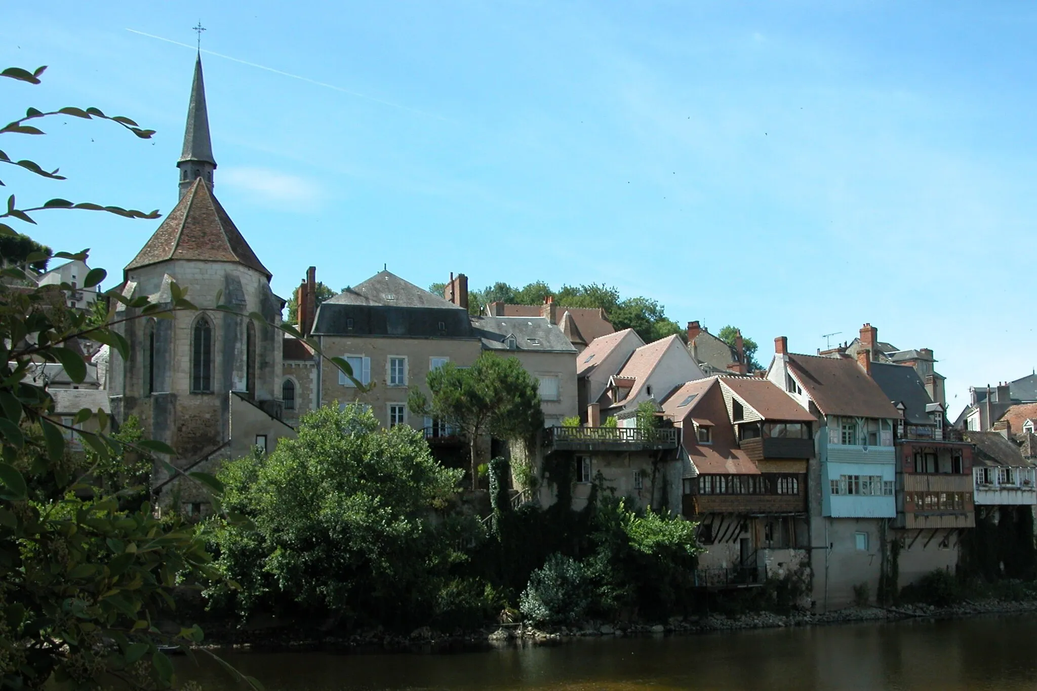 Photo showing: Argenton-sur-Creuse (Indre) -  Vue de l'Eglise Saint-Benoît.