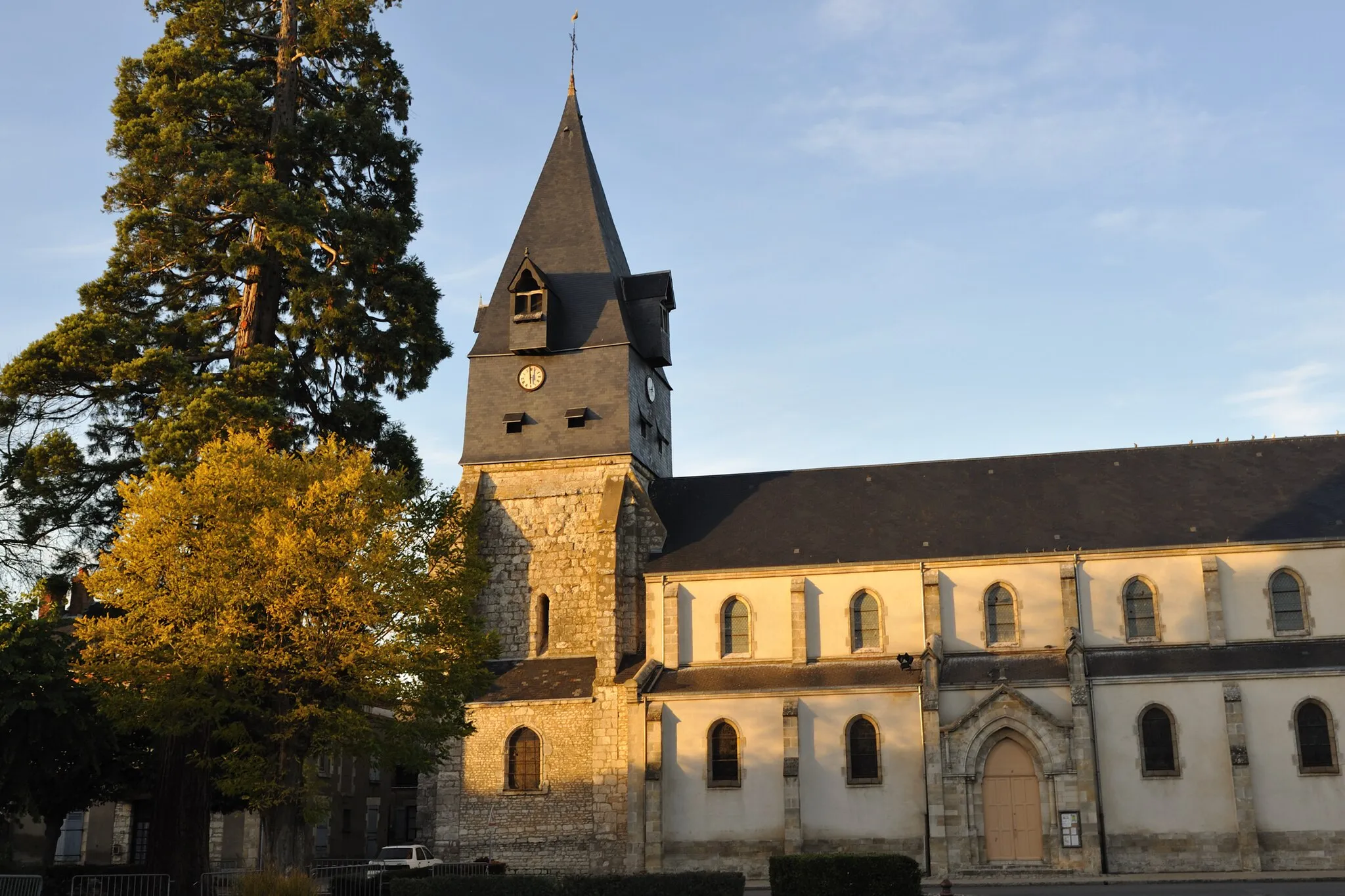 Photo showing: Église Notre-Dame, Aschères-le-Marché, Loiret, France