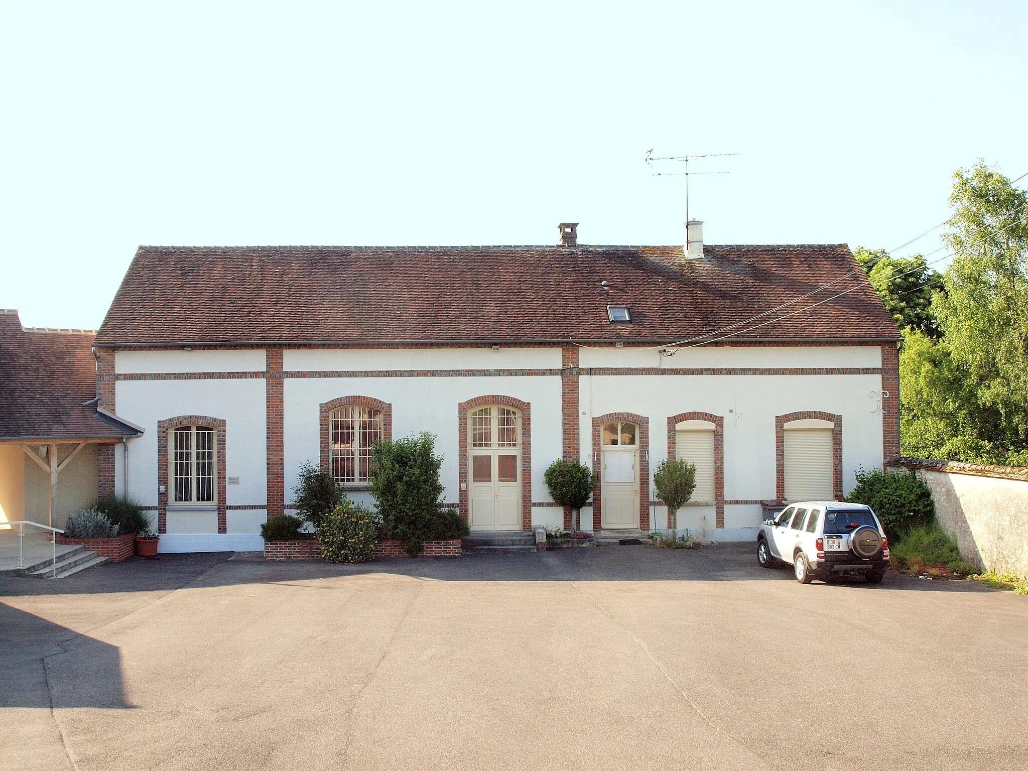 Photo showing: Mairie de Vaux-sur-Lunain (Seine-et-Marne, France)