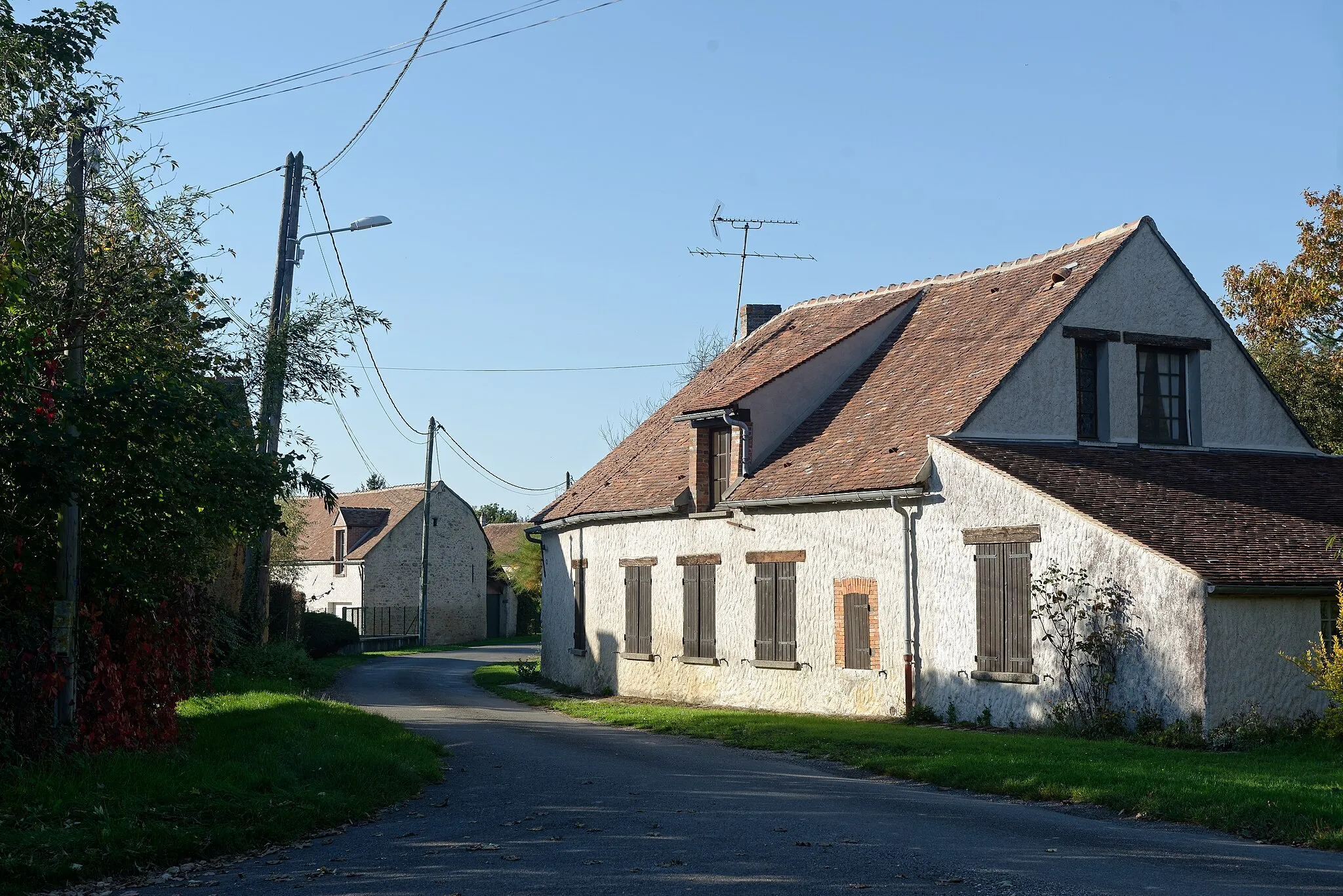 Photo showing: Maisons du hameau de Tanchères à Égreville, en Seine-et-Marne, dans la région Île-de-France.