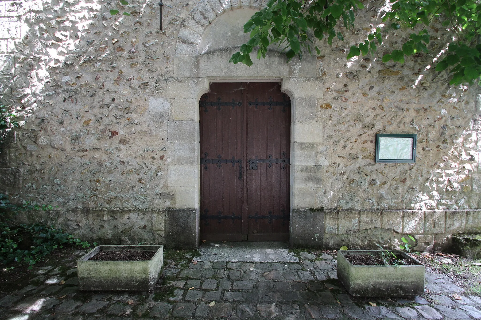 Photo showing: Sainte-Anne chapel of Moutiers in Bullion, Yvelines, France.