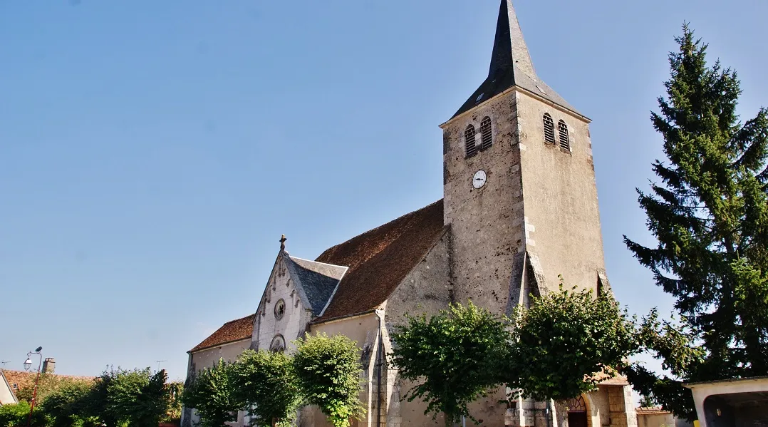 Photo showing: église Sainte Gemme