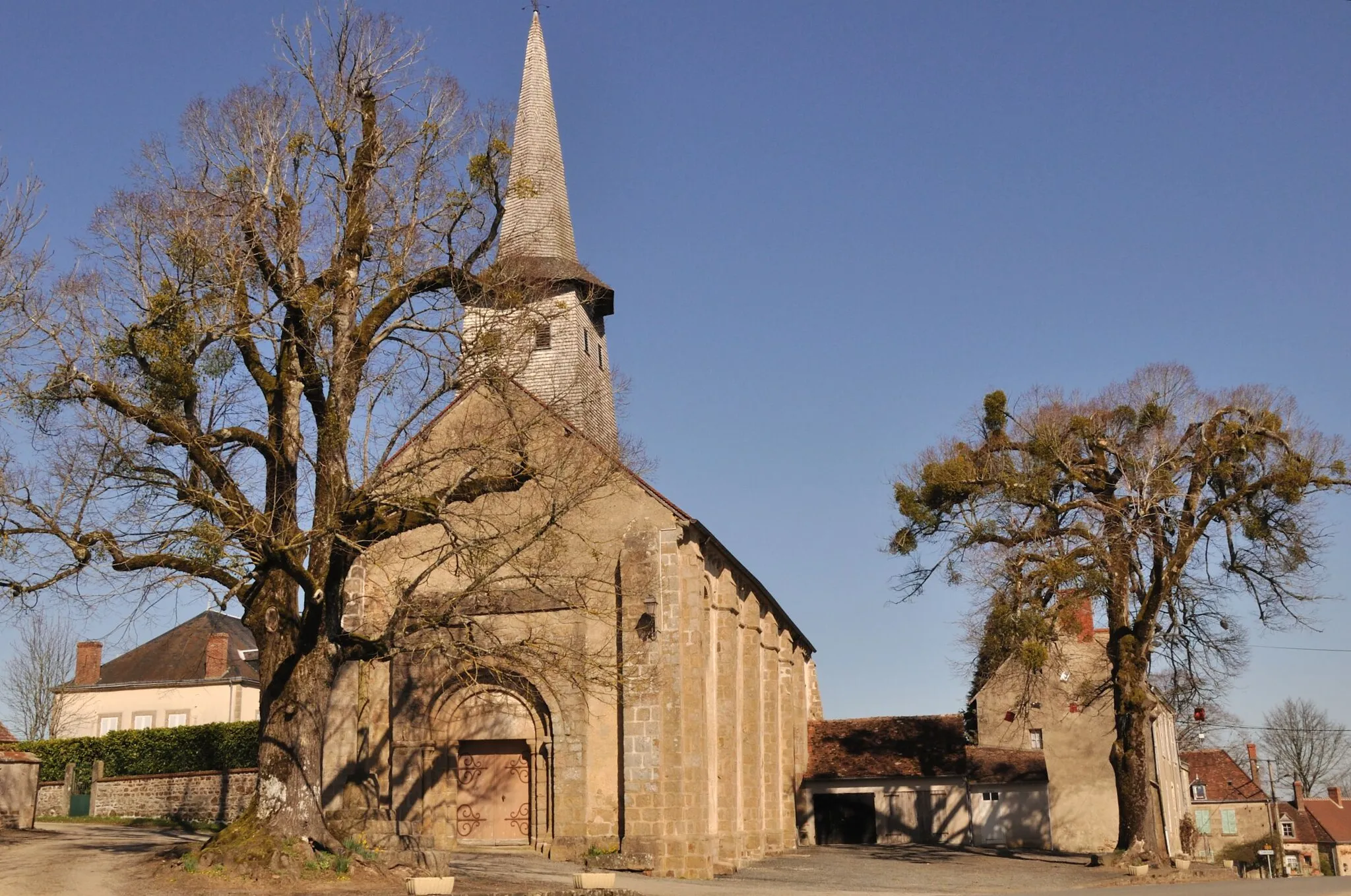 Photo showing: Eglise de Nouziers (Creuse)