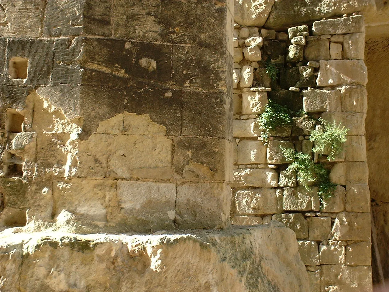 Photo showing: 2004, Château de Brézé