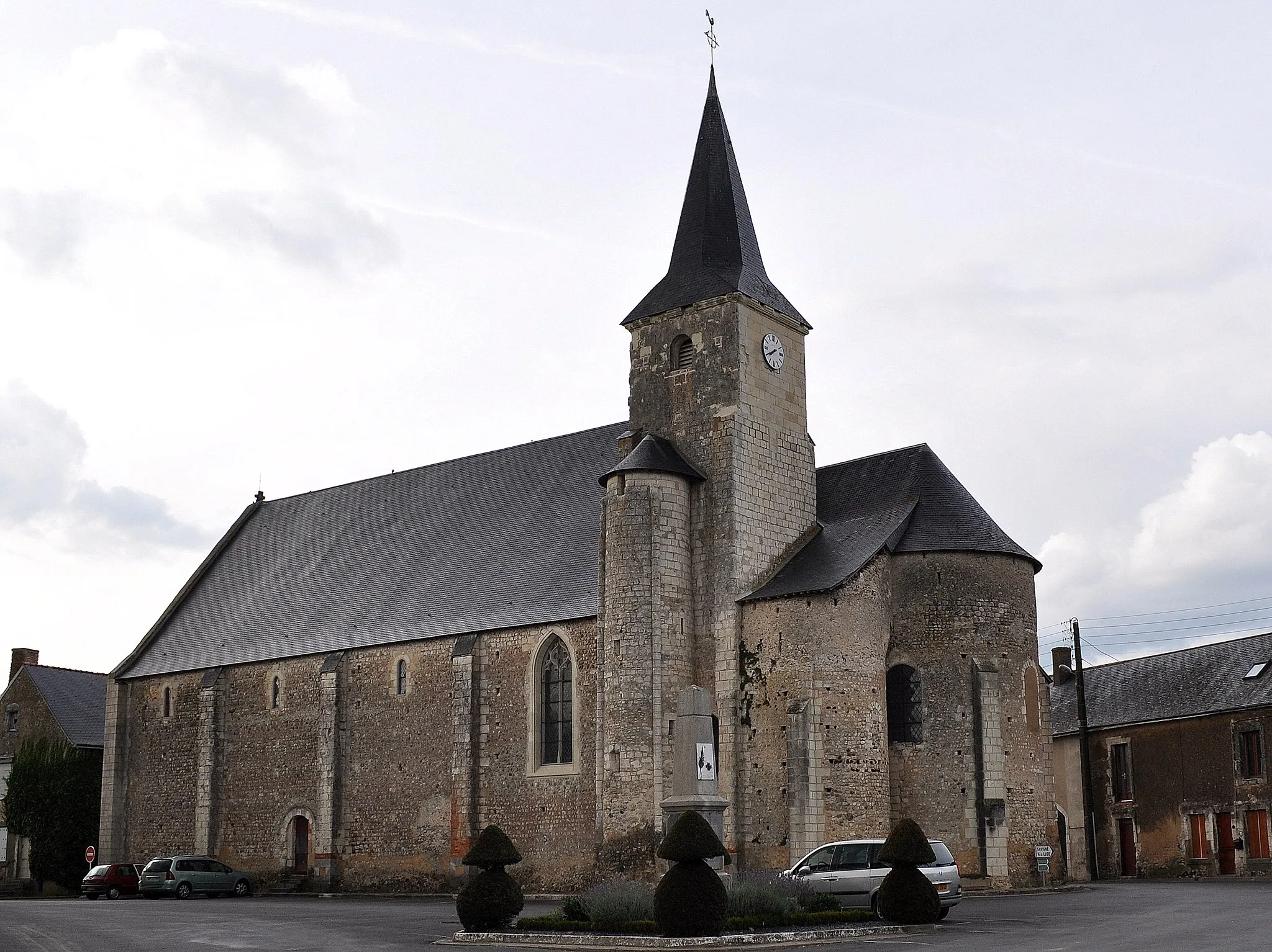 Photo showing: This building is classé au titre des monuments historiques de la France. It is indexed in the base Mérimée, a database of architectural heritage maintained by the French Ministry of Culture, under the reference PA00109128 .