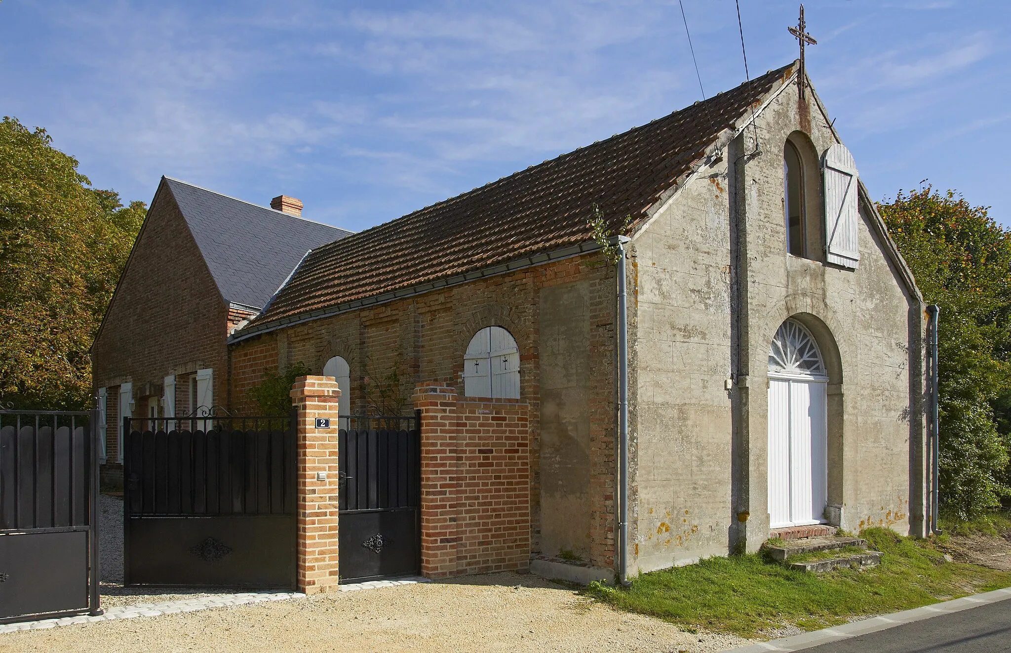 Photo showing: Chapel in Vouzon, France. Rue de la Chapelle 2