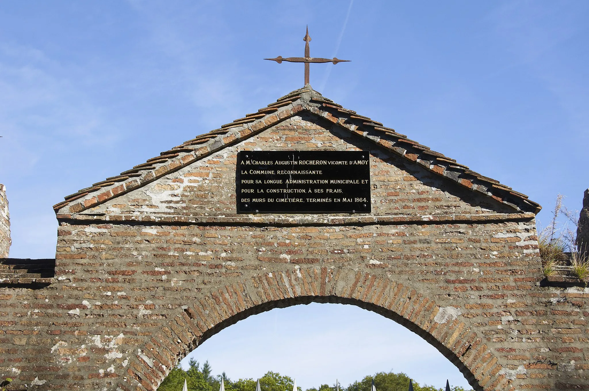 Photo showing: Cimetière à Vouzon, France