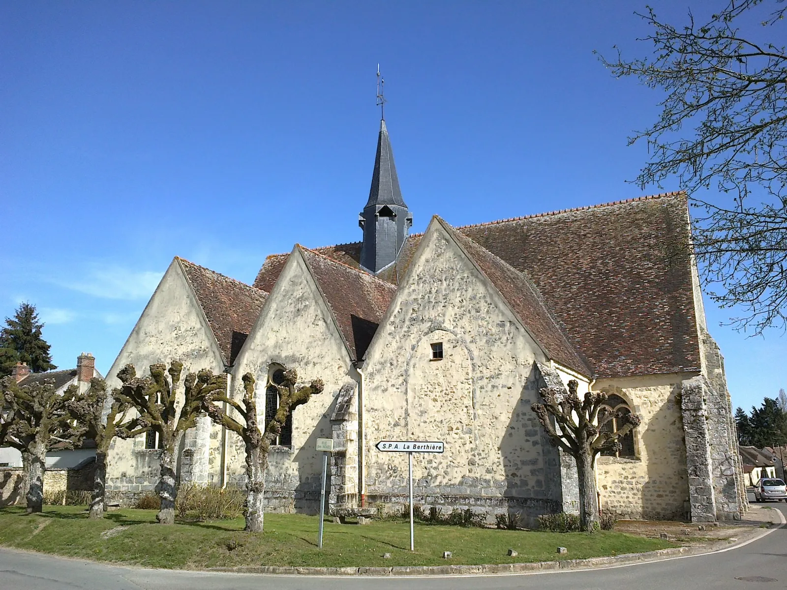 Photo showing: Yvelines Hermeray Eglise Saint-Germain Cote Sud 15042015