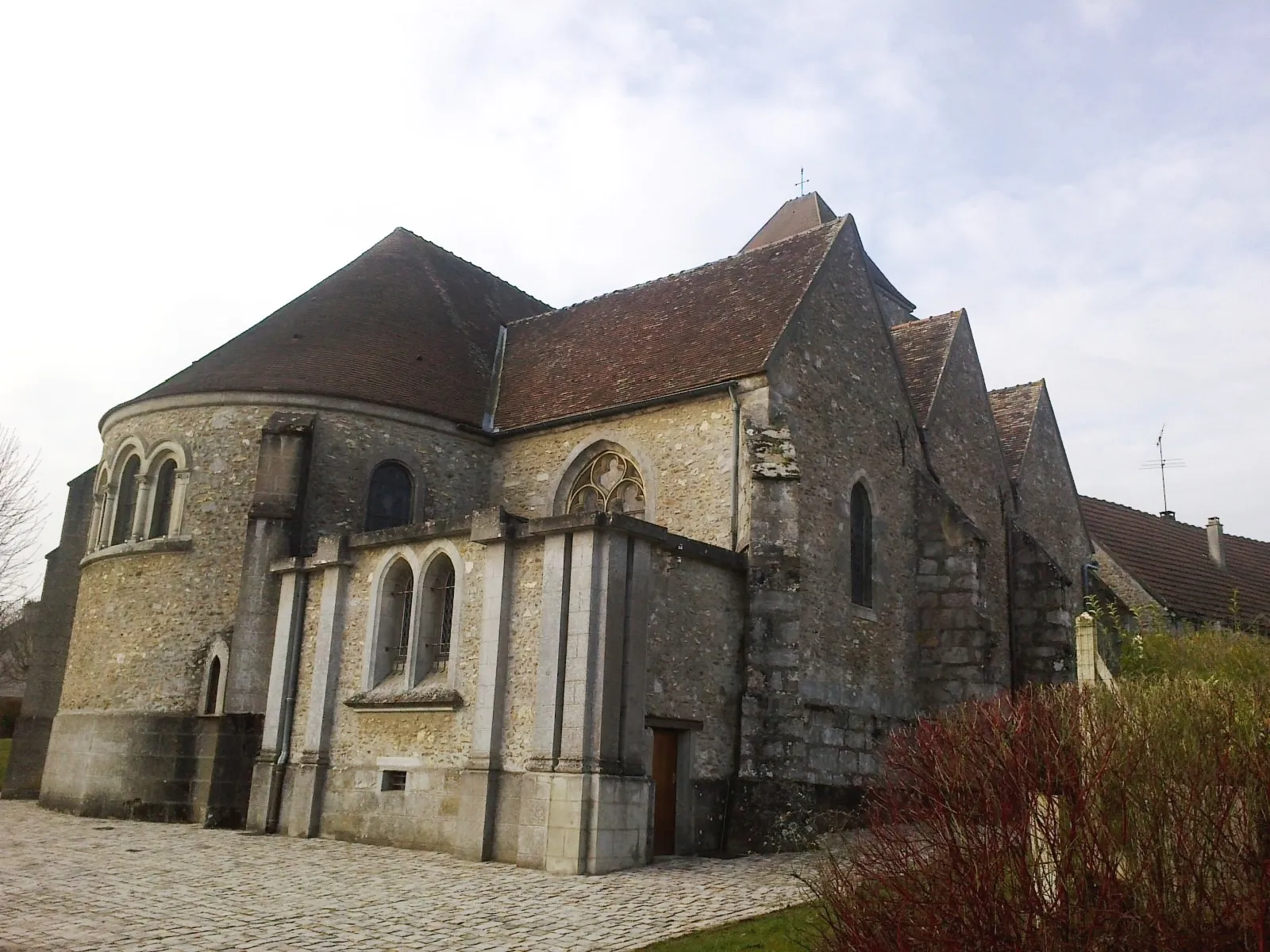 Photo showing: Yvelines Orphin Eglise Chevet