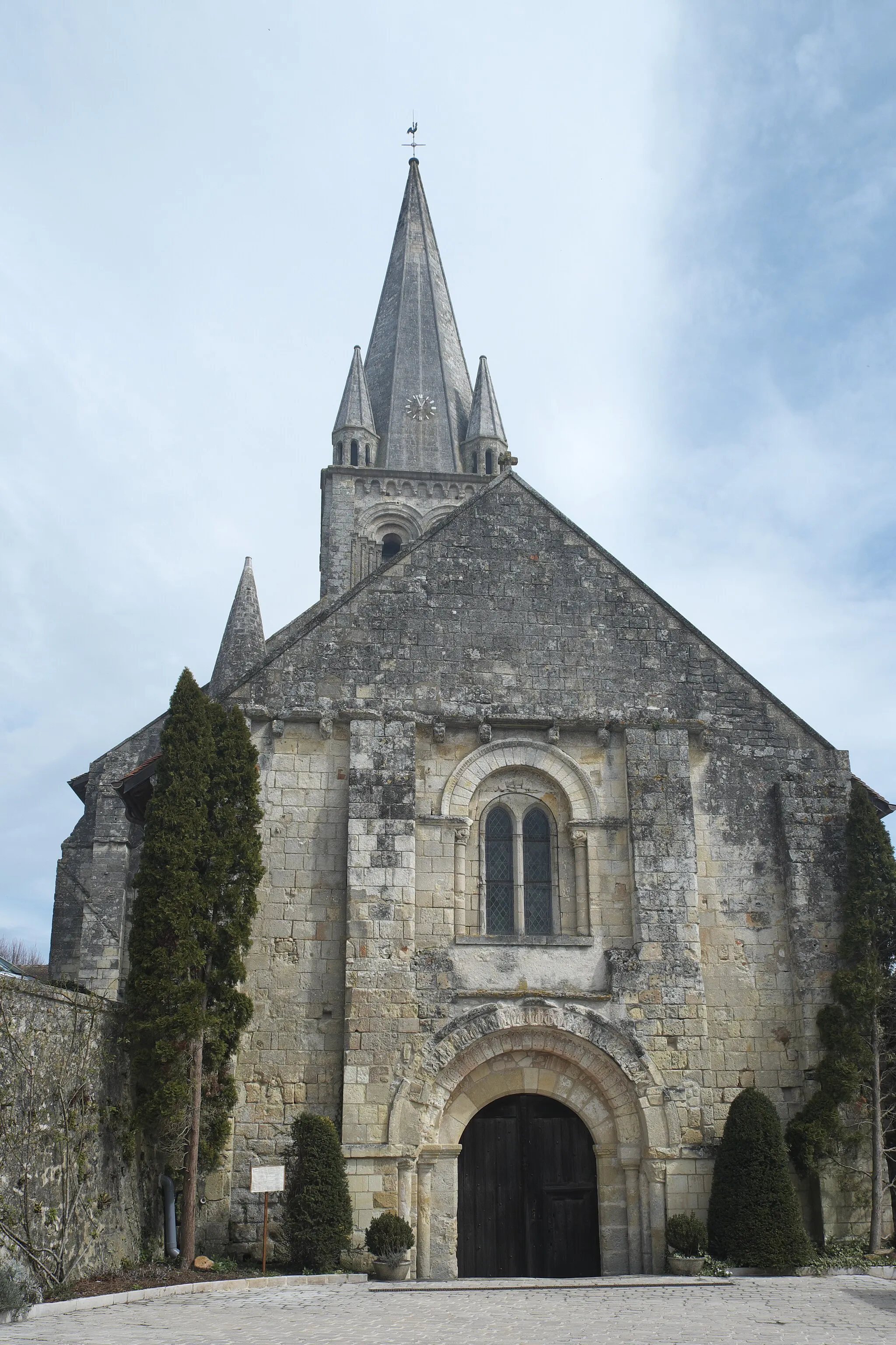 Photo showing: Katholische Kirche Saint-Mandé-Saint-Jean in Ferrière-Larçon im Département Indre-et-Loire (Centre-Val de Loire/Frankreich)