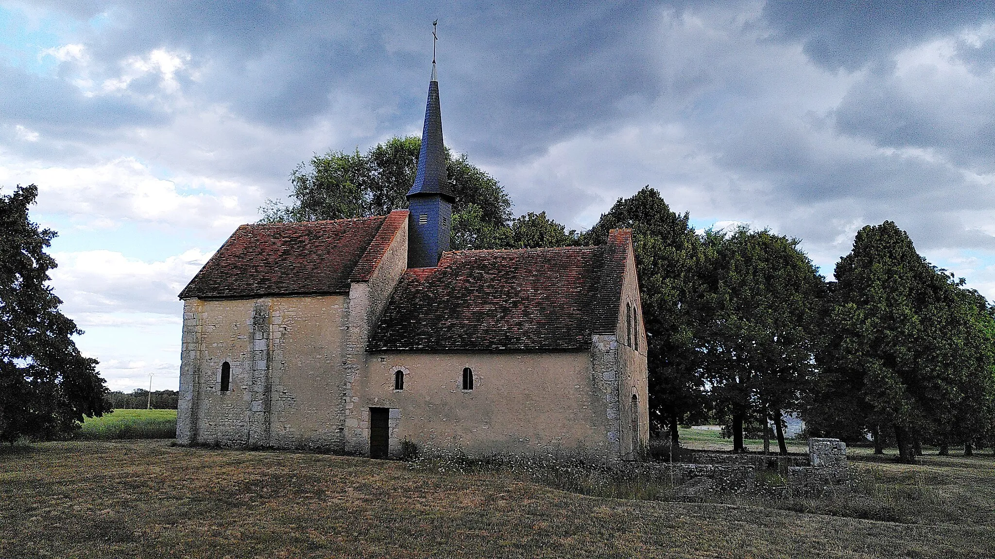 Photo showing: This building is indexed in the base Mérimée, a database of architectural heritage maintained by the French Ministry of Culture, under the reference PA00096907 .