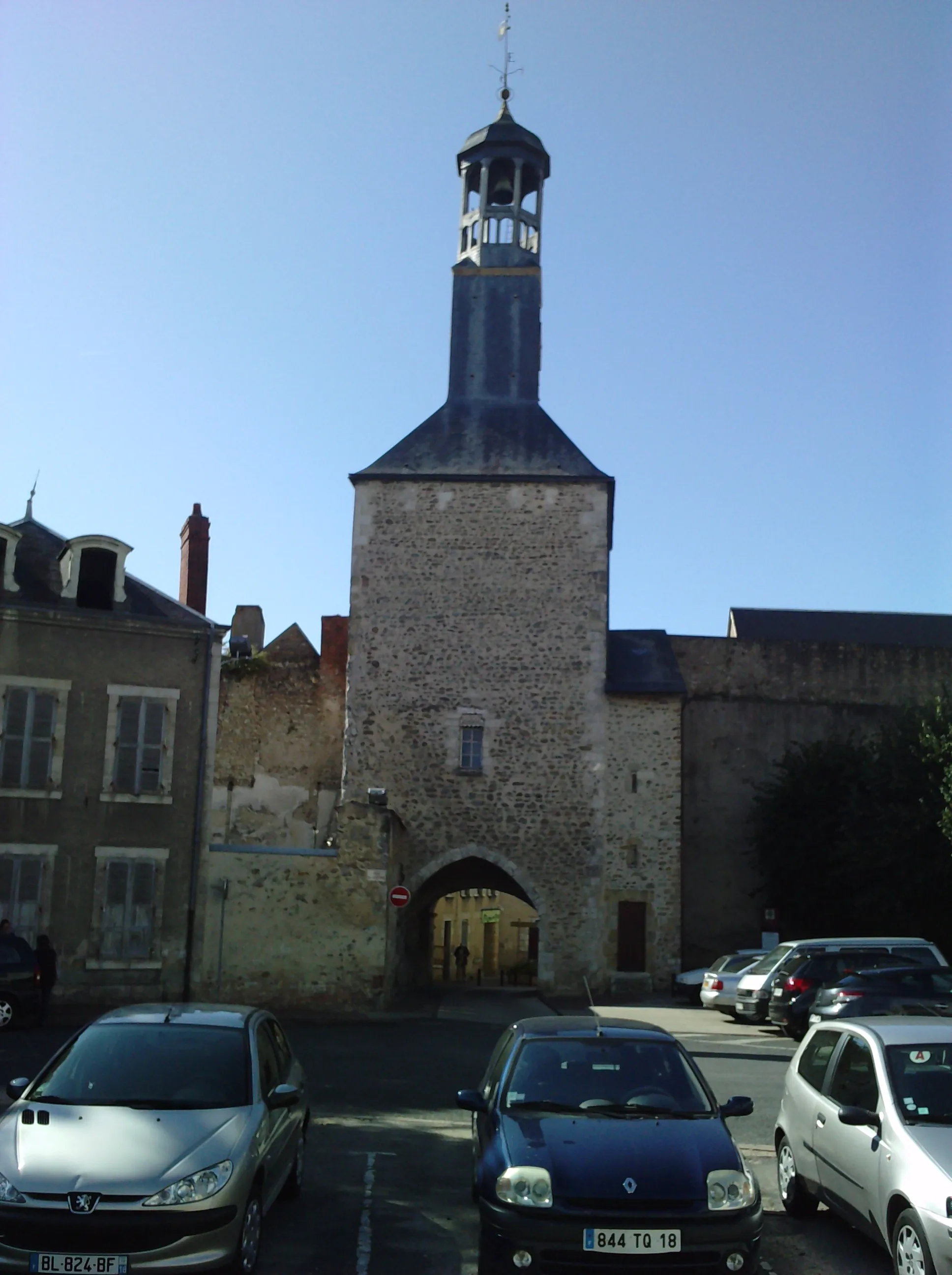 Photo showing: This building is inscrit au titre des monuments historiques de la France. It is indexed in the base Mérimée, a database of architectural heritage maintained by the French Ministry of Culture, under the reference PA00096921 .