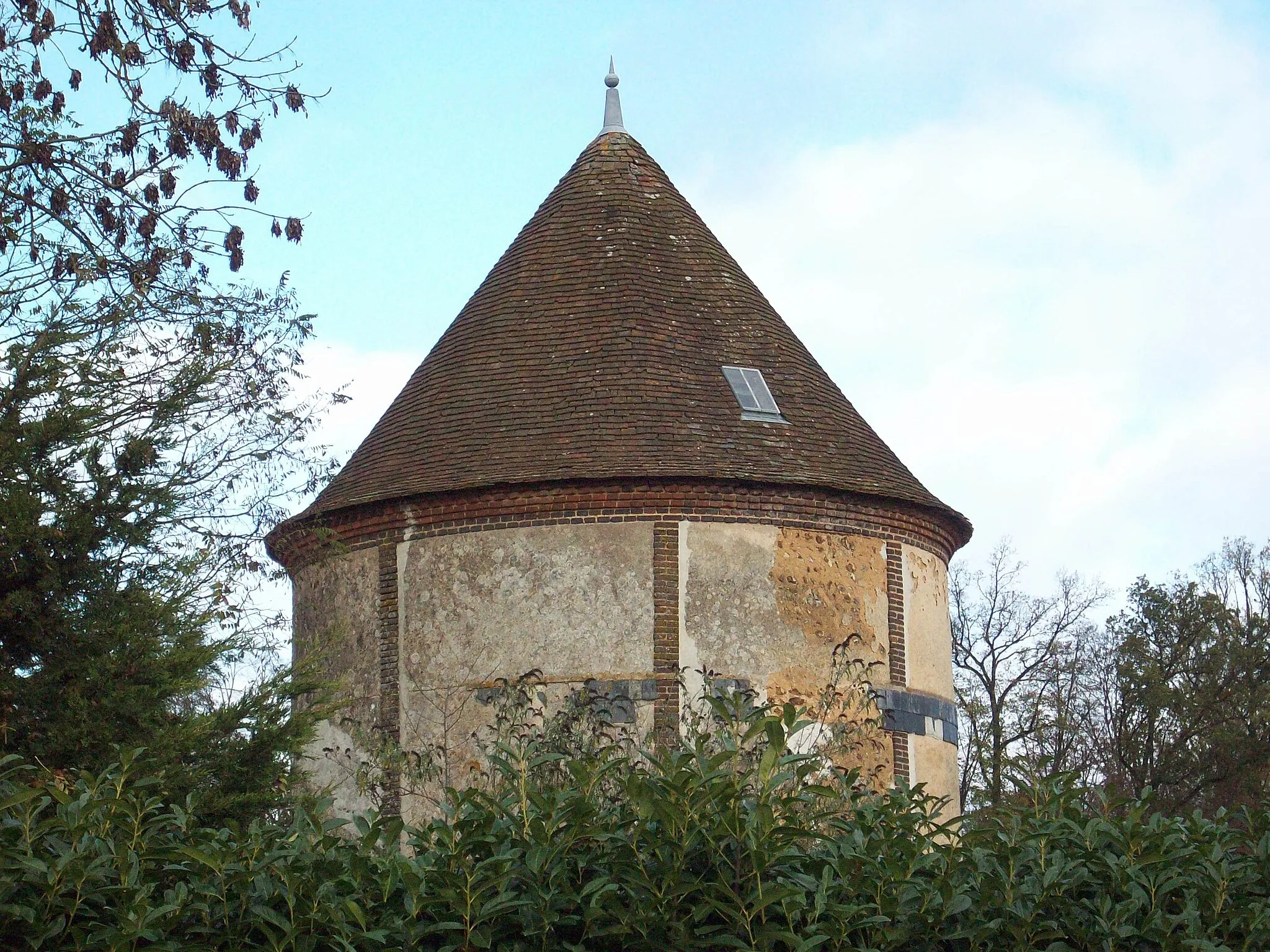 Photo showing: Colombier de Chennebrun.