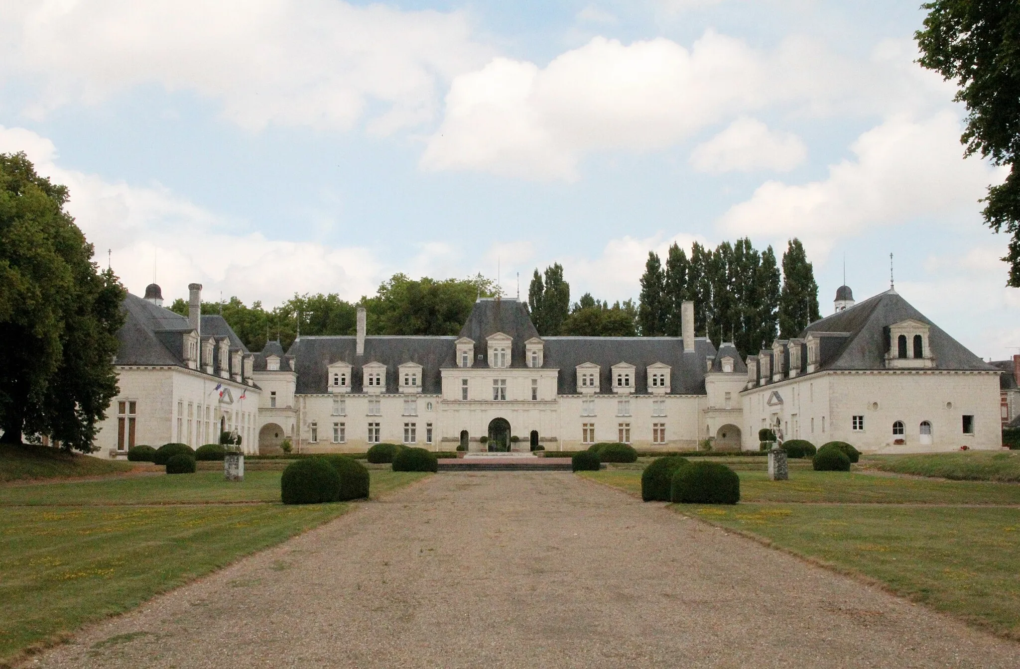 Photo showing: Château ancienne dépendance