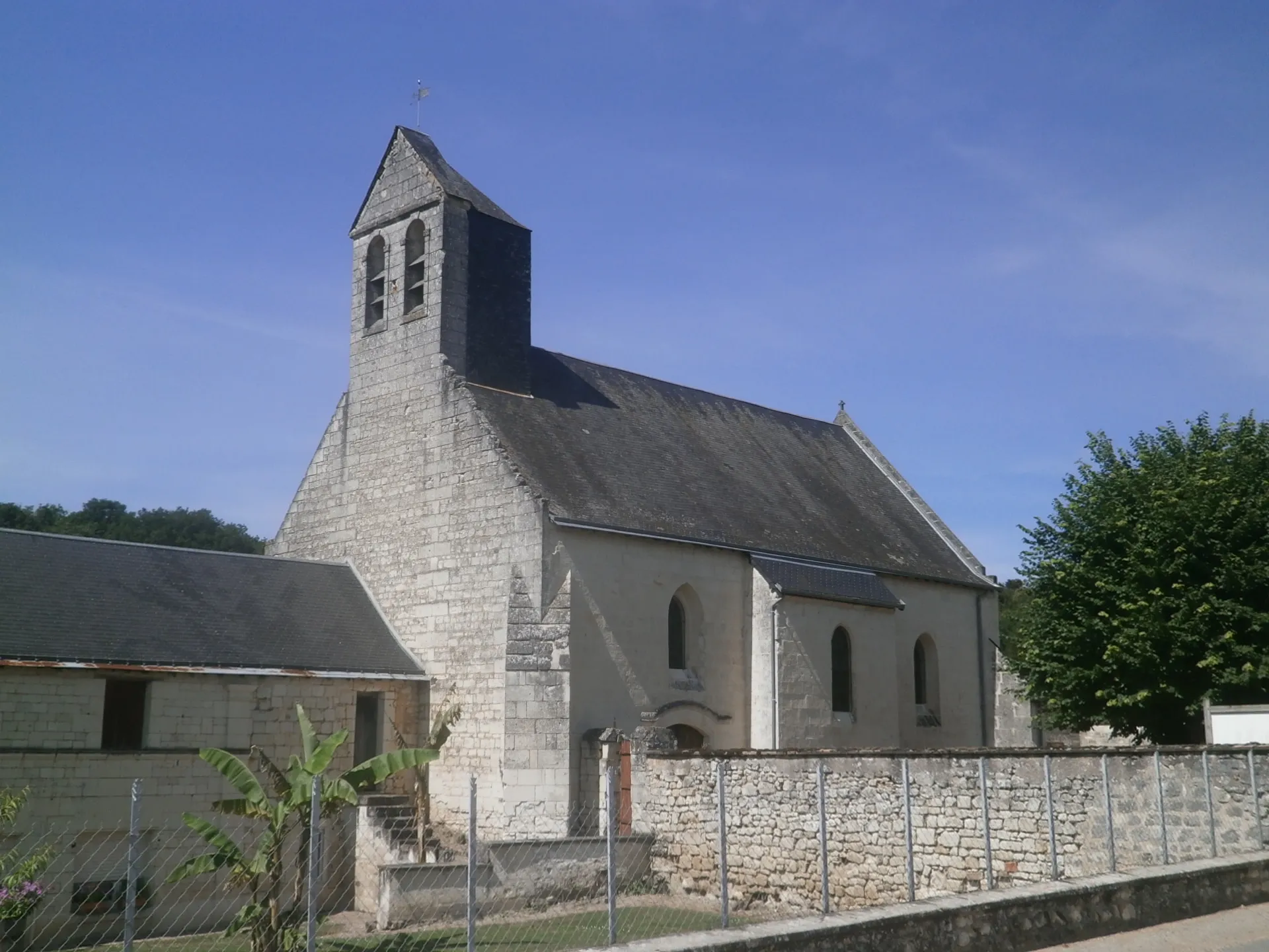 Photo showing: L'église de Couziers.