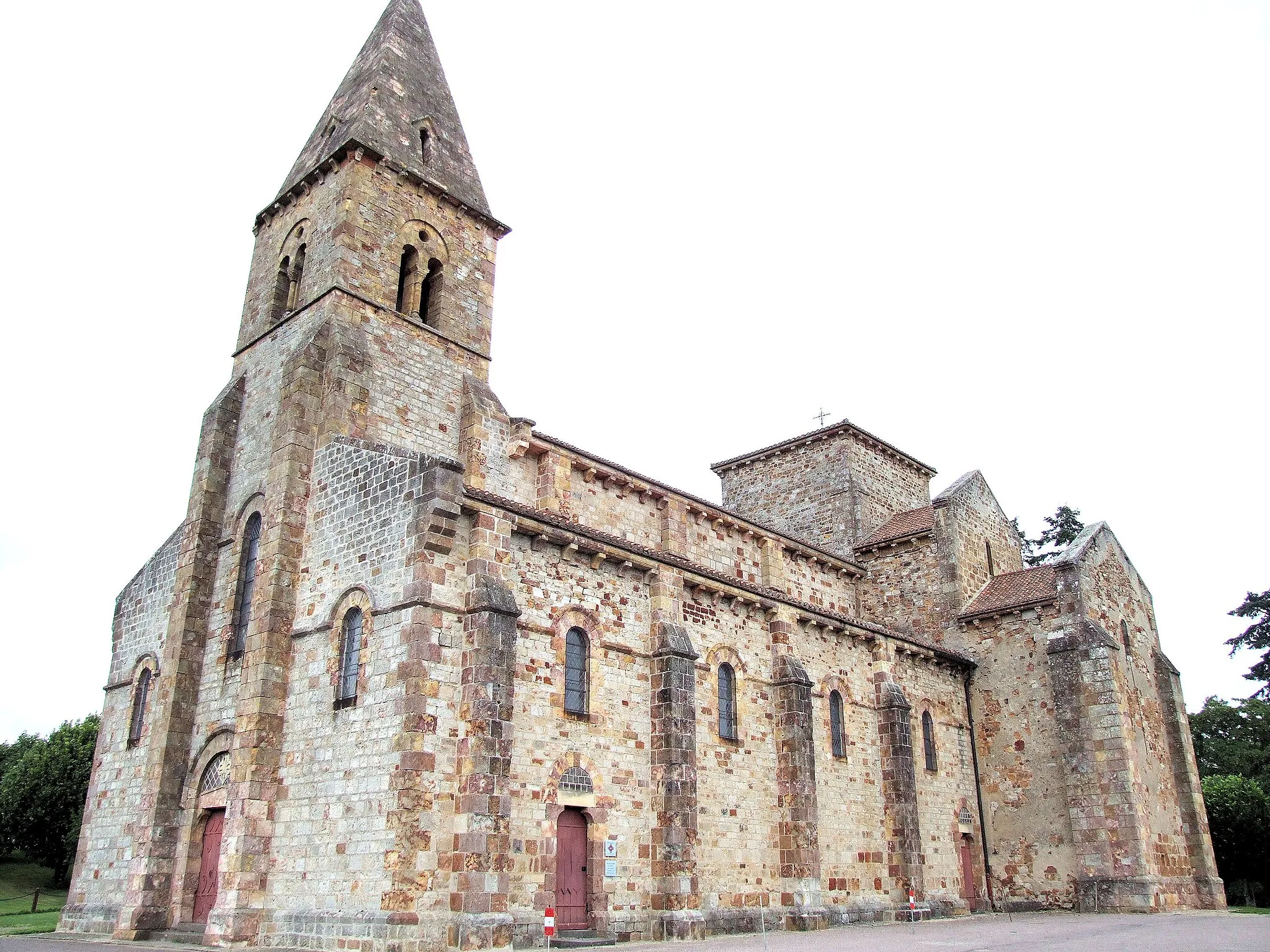 Photo showing: Saint-Désiré - Eglise Saint-Désiré