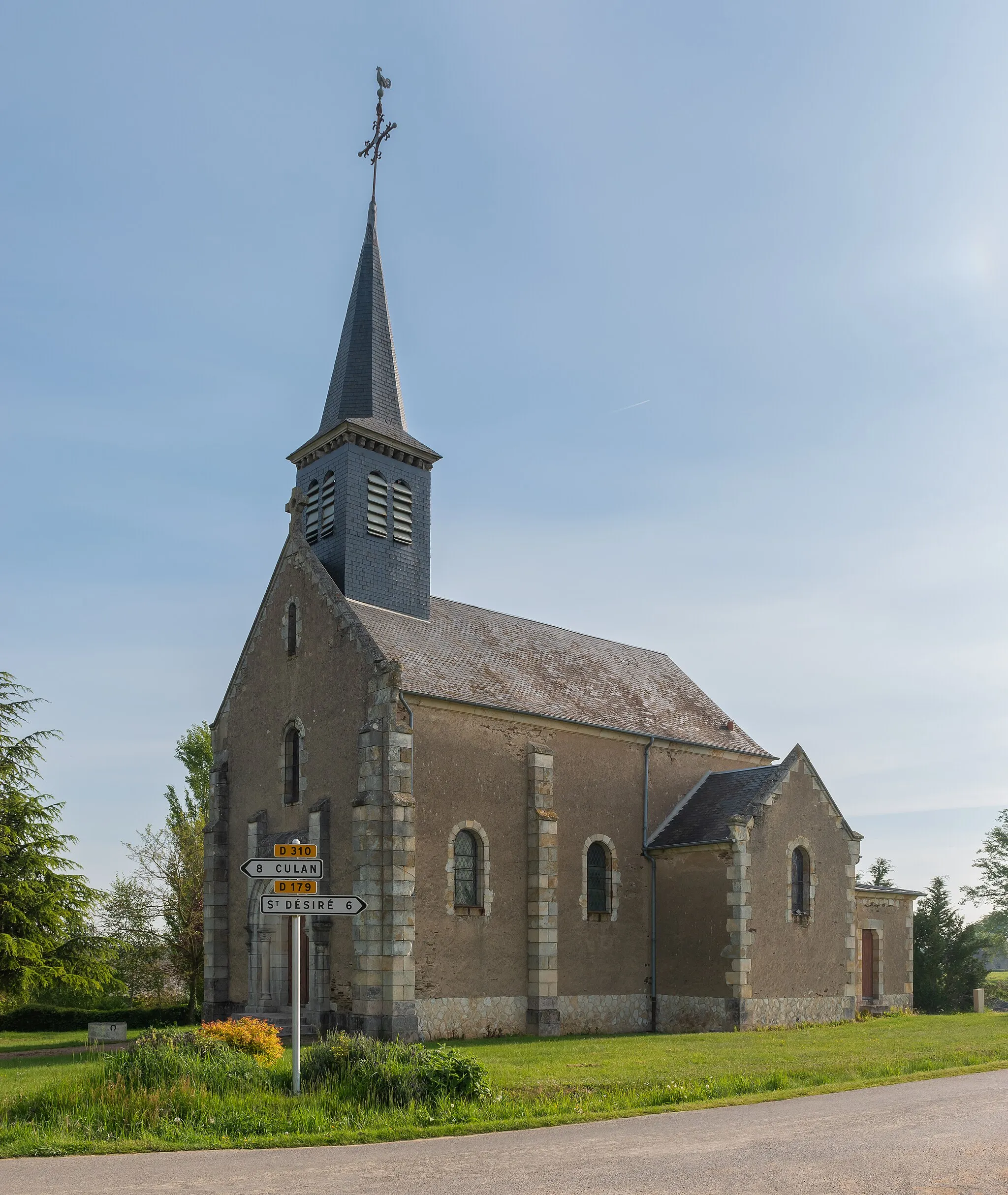 Photo showing: Saint Desiderius church in Saint-Éloy-d'Allier, Allier, France