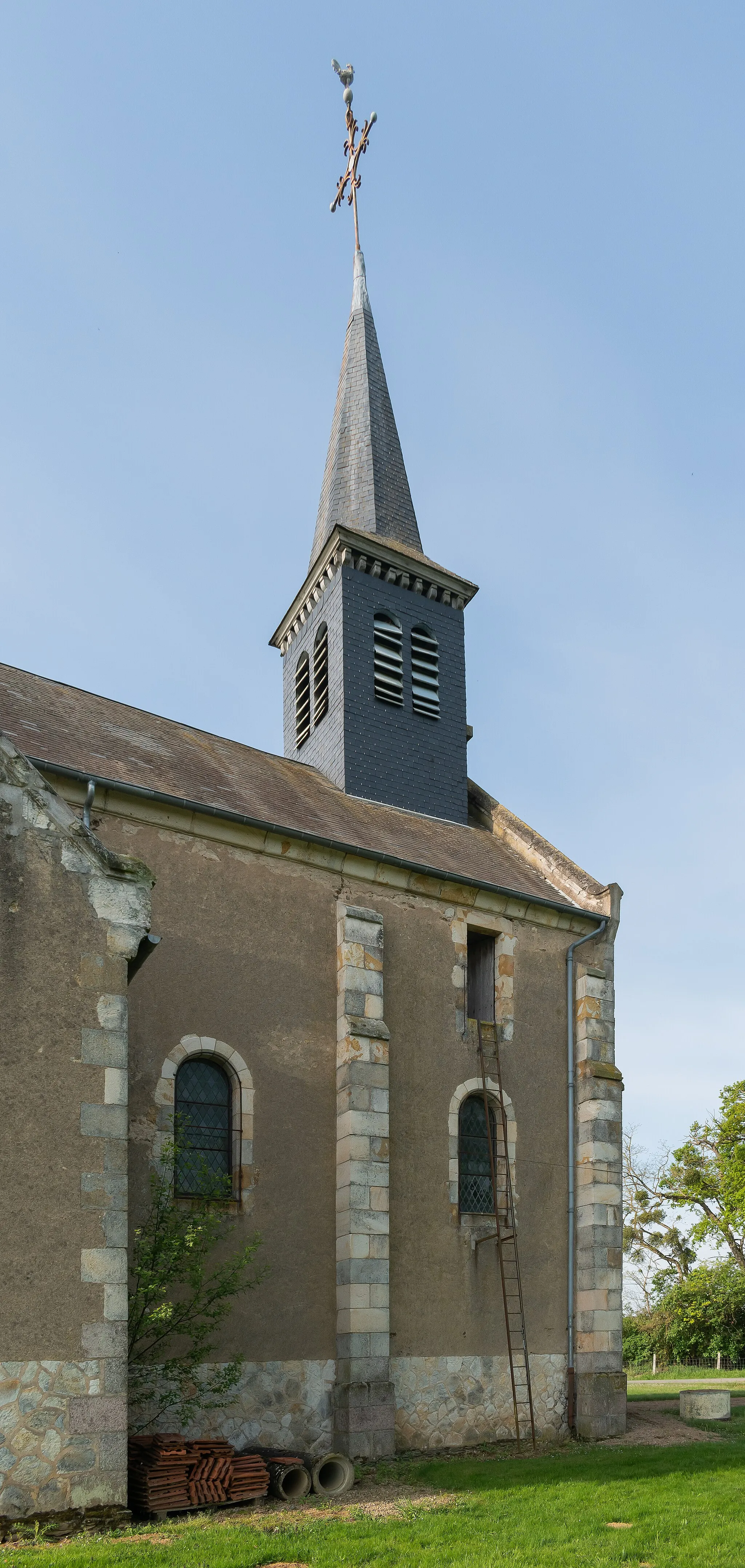 Photo showing: Saint Desiderius church in Saint-Éloy-d'Allier, Allier, France