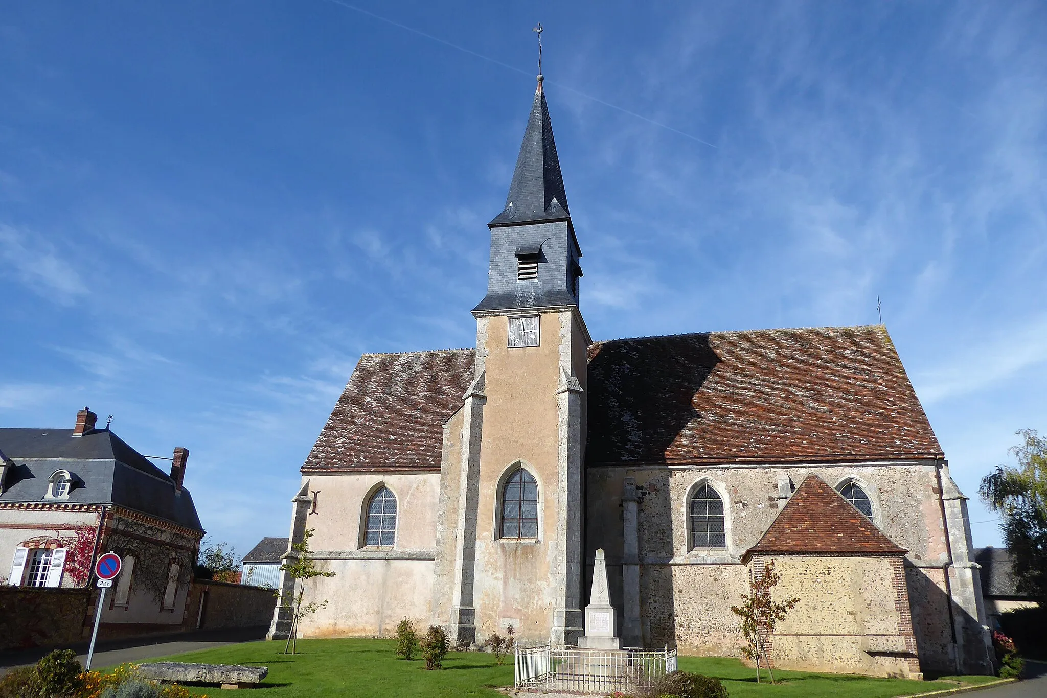 Photo showing: église Saint-Barthélémy, Ermenonville-la-Petite, Eure-et-Loir, France.