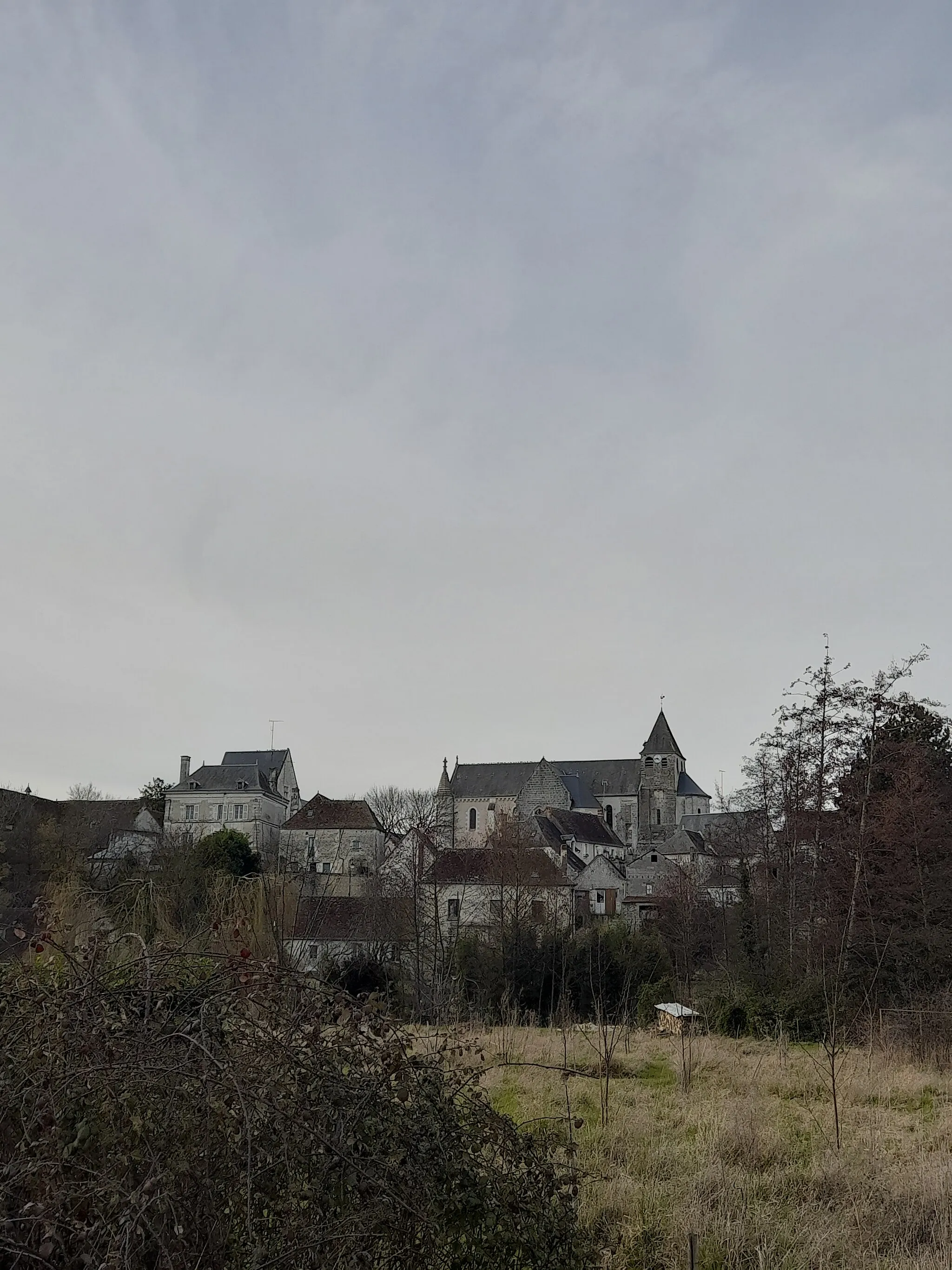 Photo showing: Vue de Betz-le-Chateau (Indre-et-Loire), prise depuis le lavoir sur le Brignon.