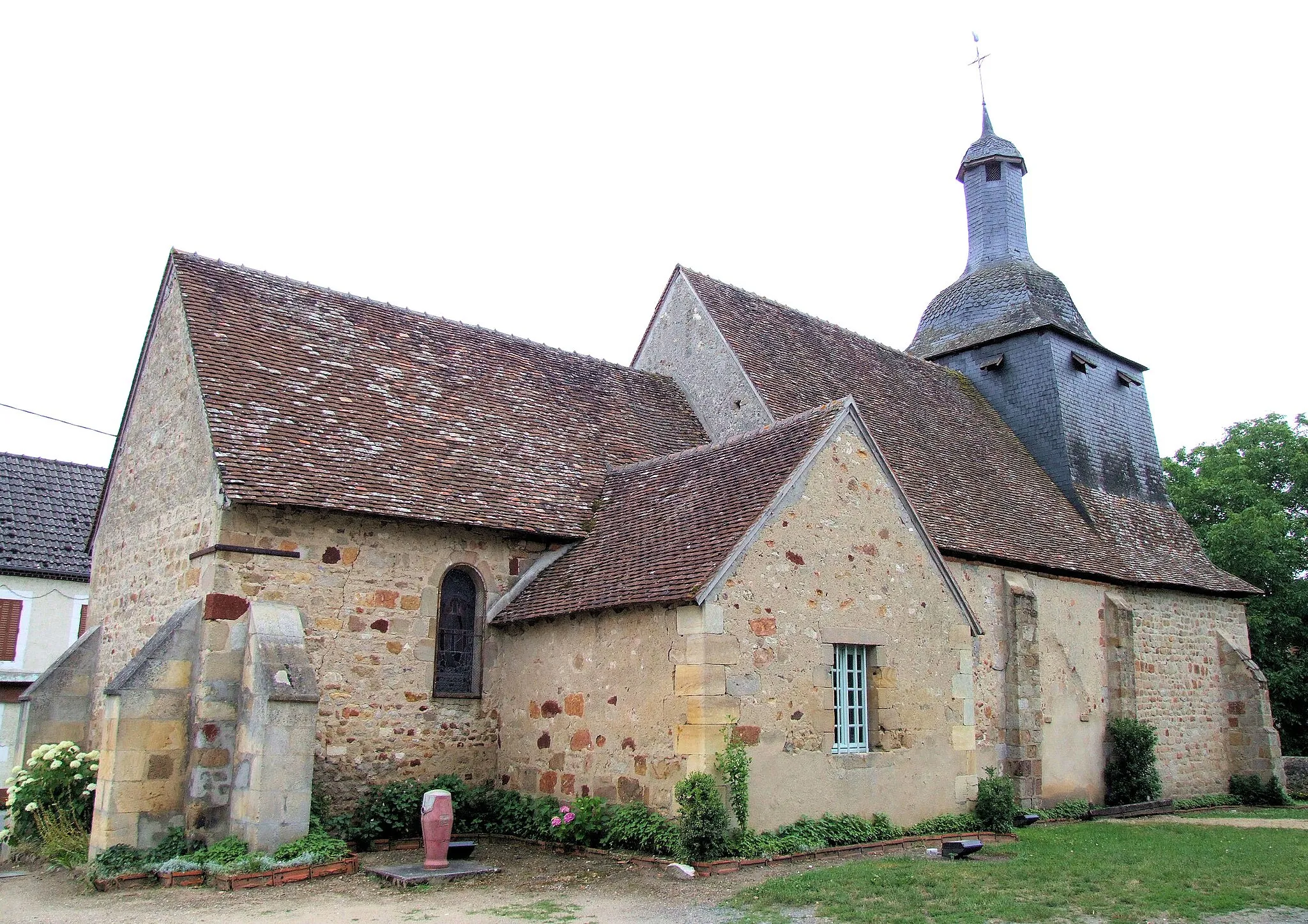 Photo showing: Épineuil-le-Fleuriel - Eglise Saint-Martin