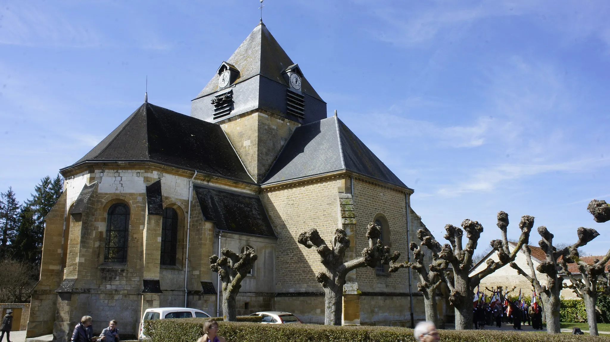 Photo showing: Église de Juniville.