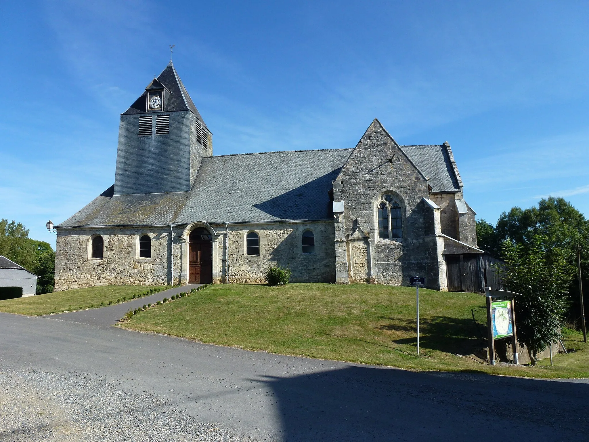 Photo showing: Wagnon (Ardennes) église, vue latérale