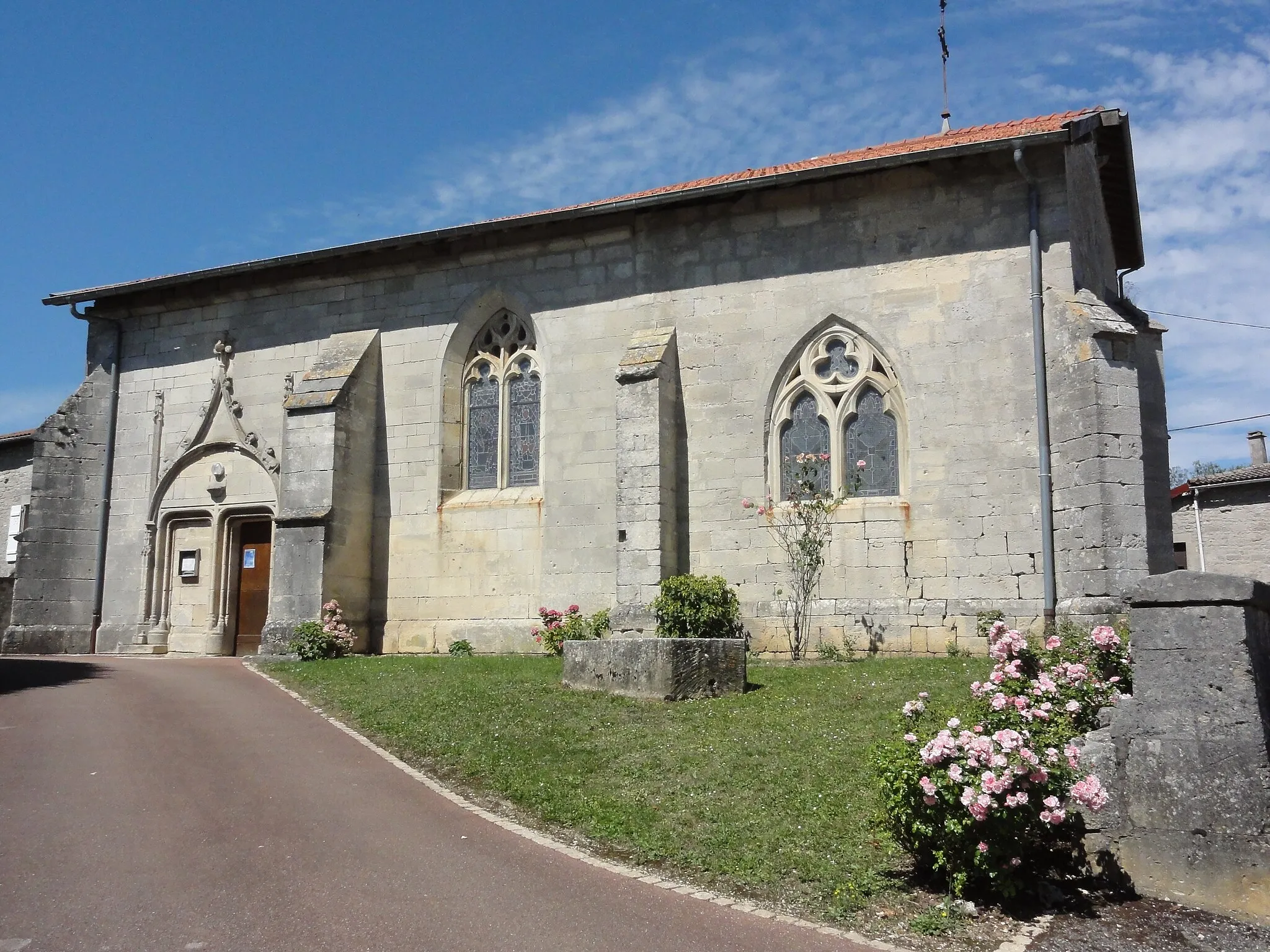 Photo showing: Savonnières-en-Perthois (Meuse) église Saint-Maurice