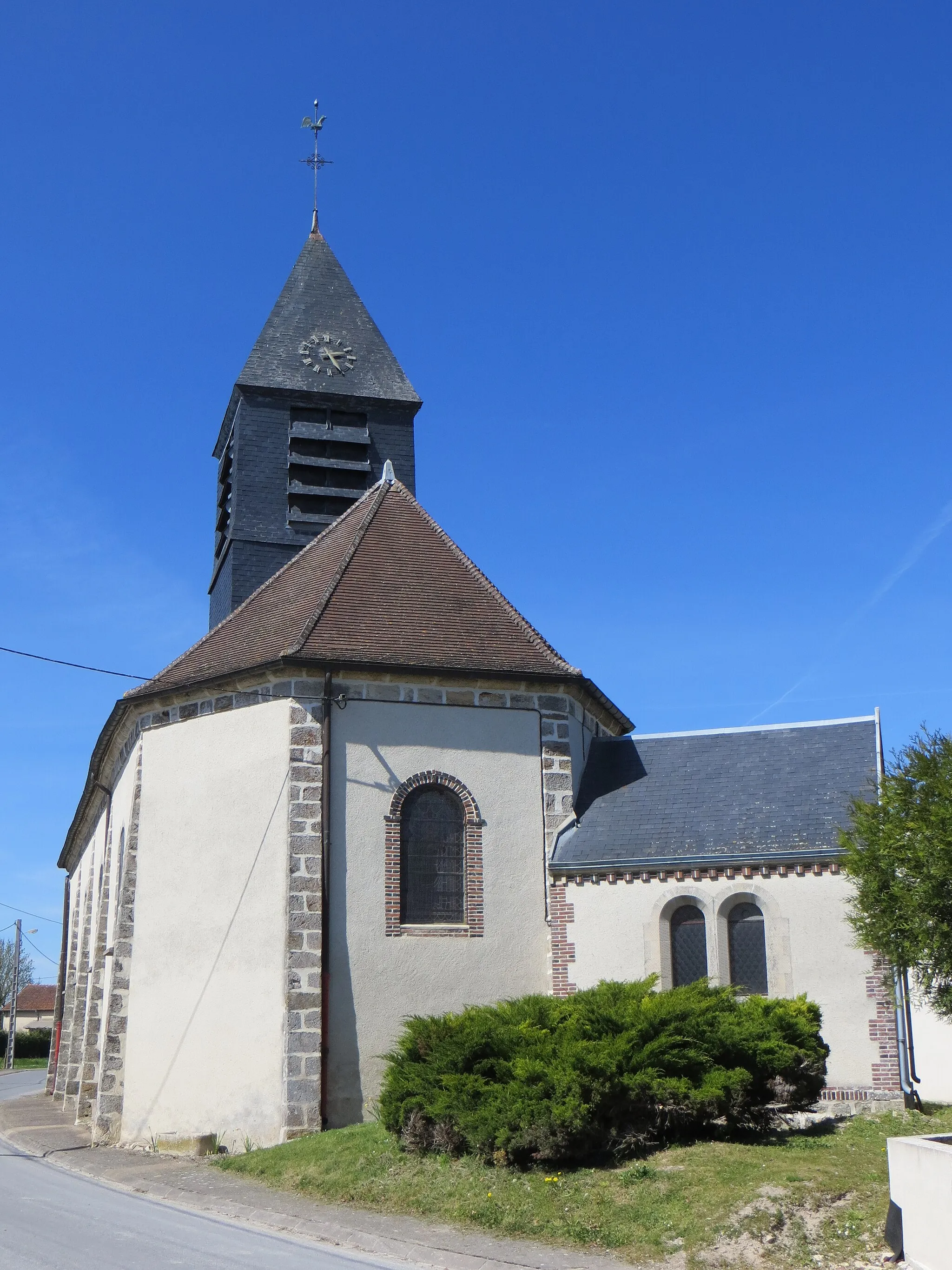 Photo showing: Vue du chevet de l'église