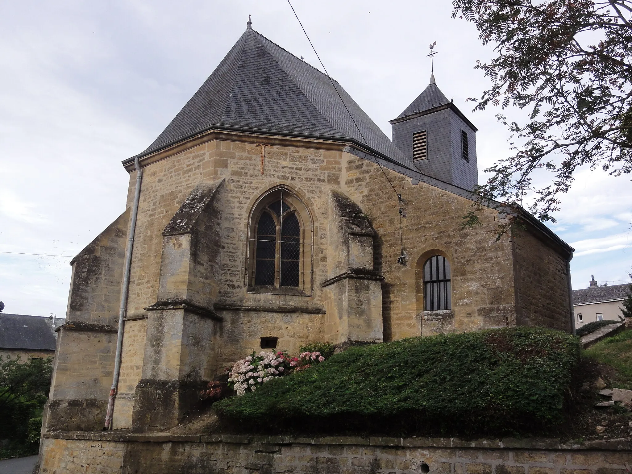 Photo showing: Évigny (Ardennes) église, chevet