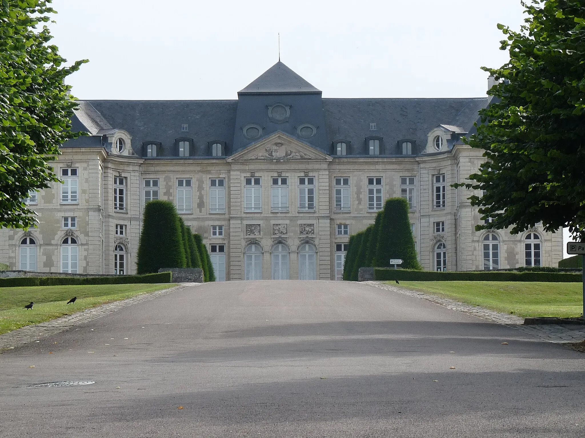 Photo showing: Auffahrt zum Schloss Brienne, Frankreich