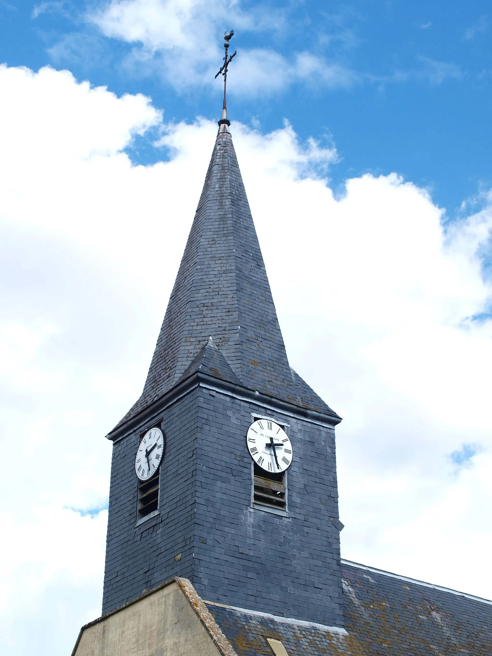 Photo showing: Condé-lès-Autry (Ardennes, France) ; l'église romane ; son clocheton