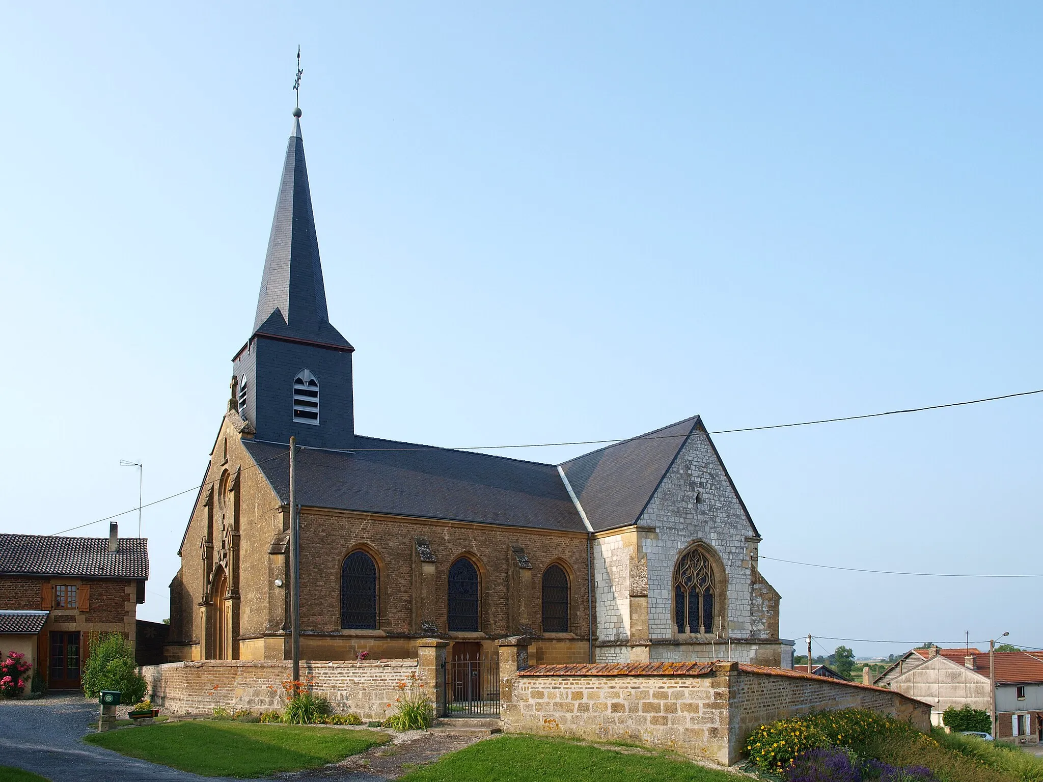 Photo showing: Contreuve (Ardennes, France) , église