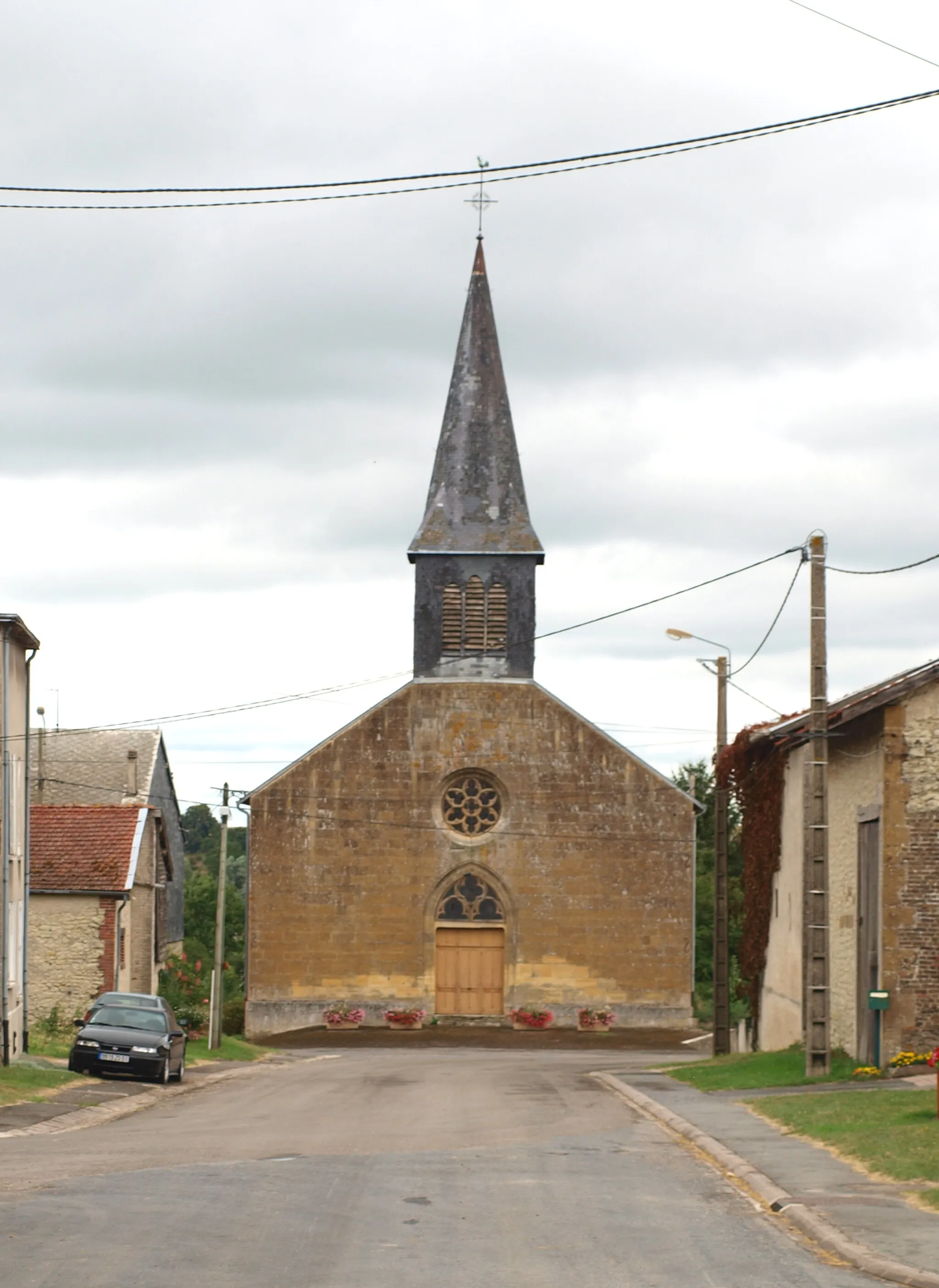 Photo showing: Vaux-lès-Mouron (Ardennes, France) ; église