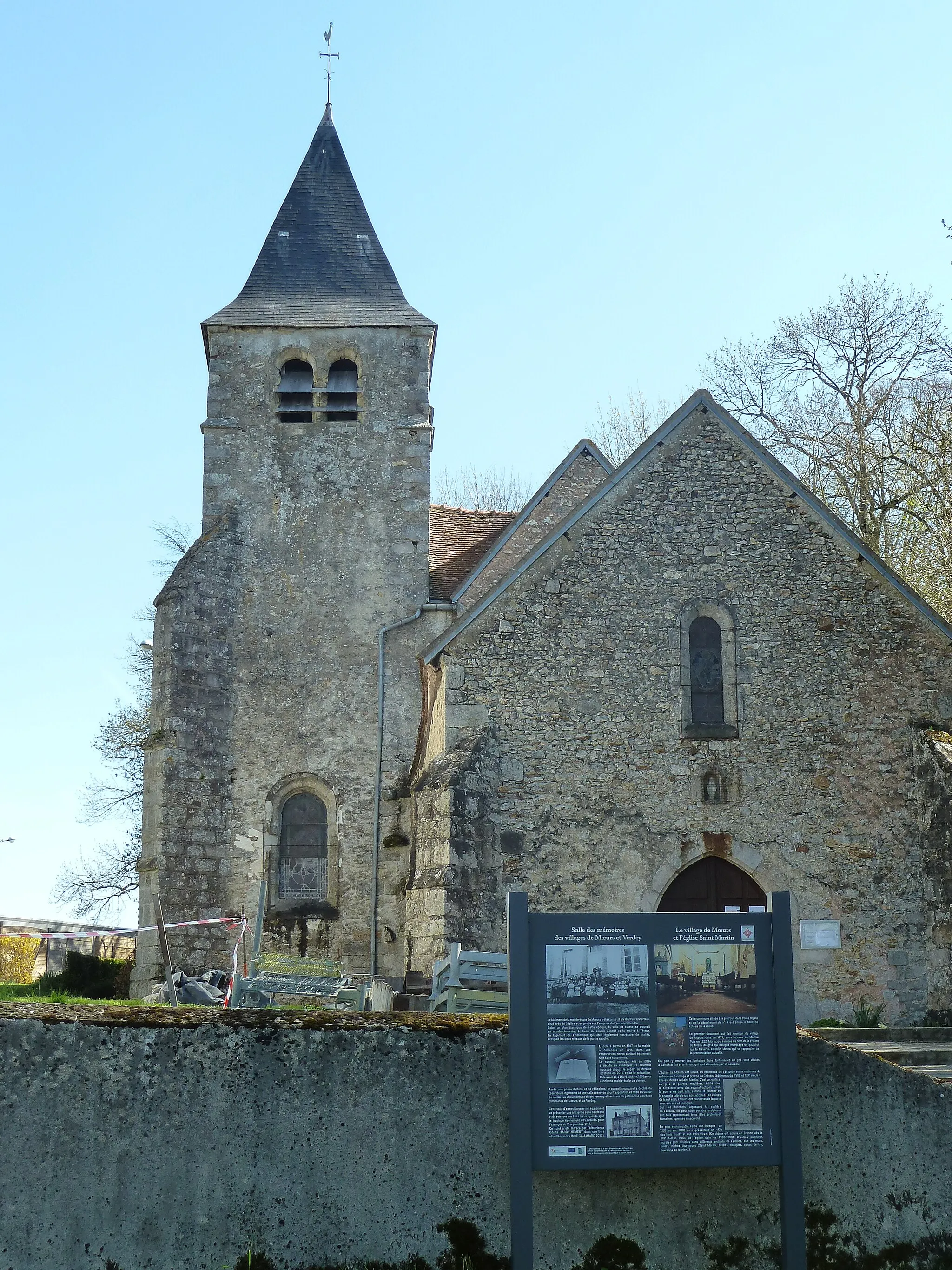 Photo showing: Église Saint-Martin de Mœurs P1070389