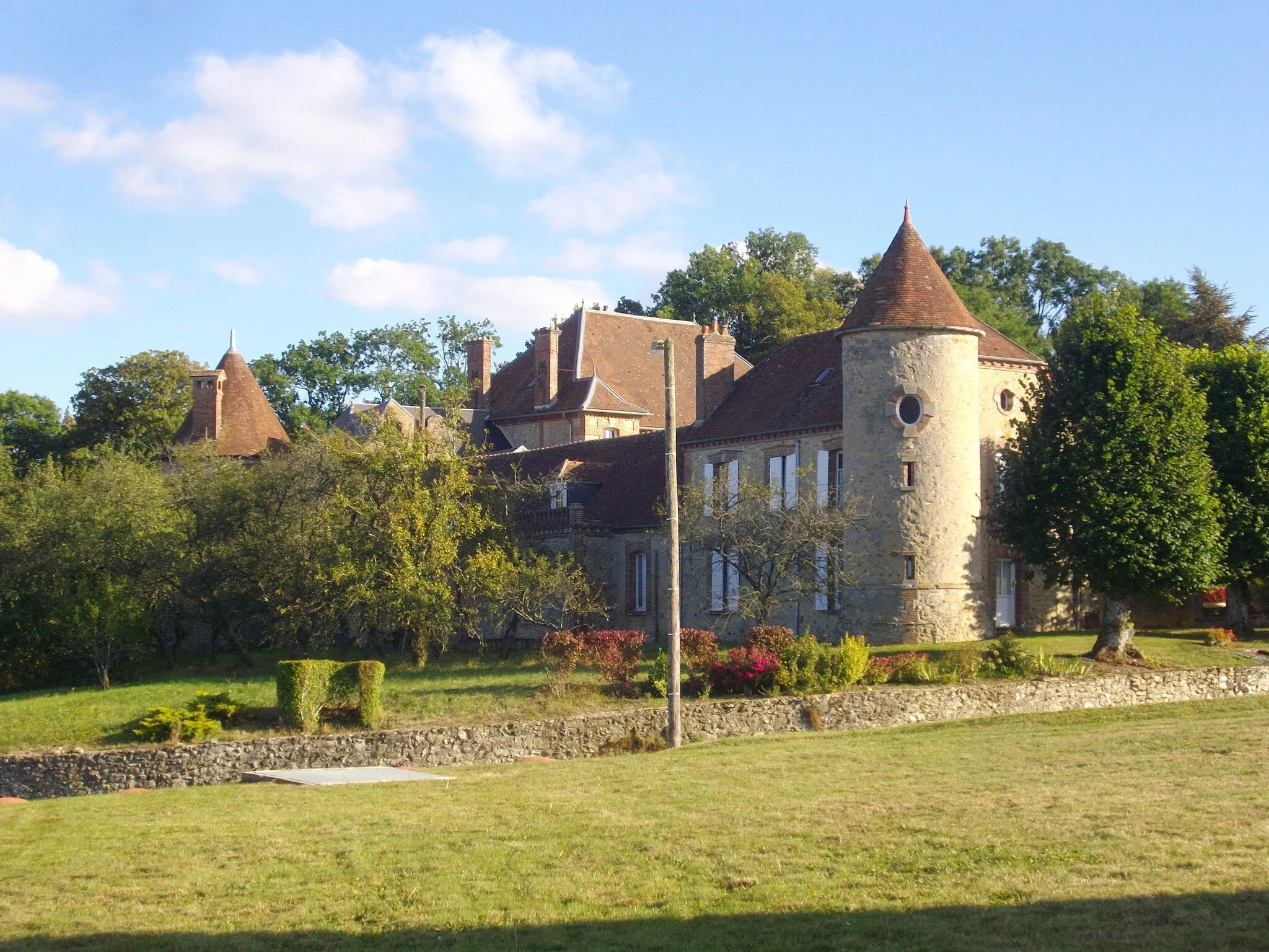 Photo showing: Mondement castle, in Mondement-Montgivroux (Marne, France)