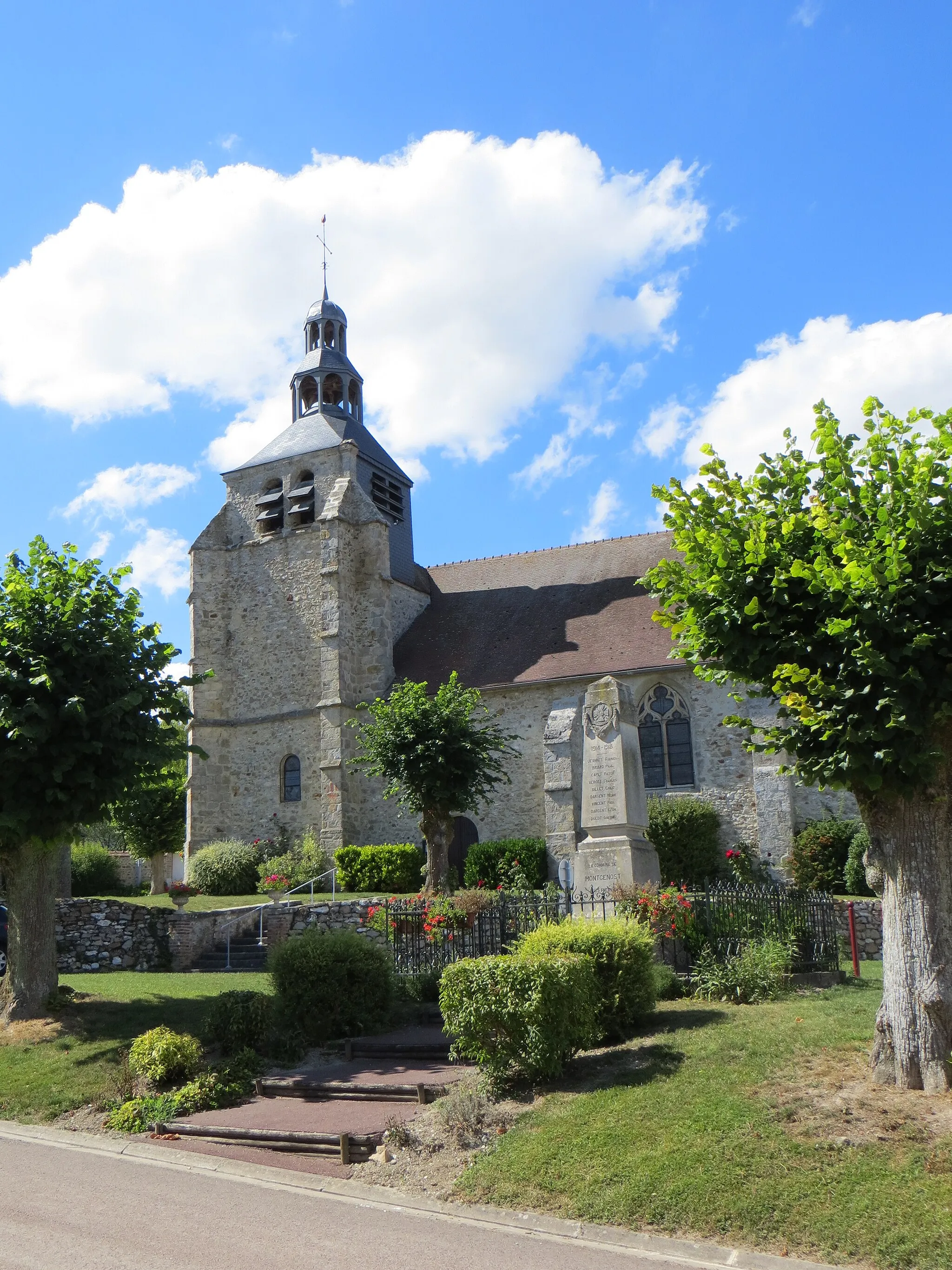 Photo showing: Vue générale de l'église