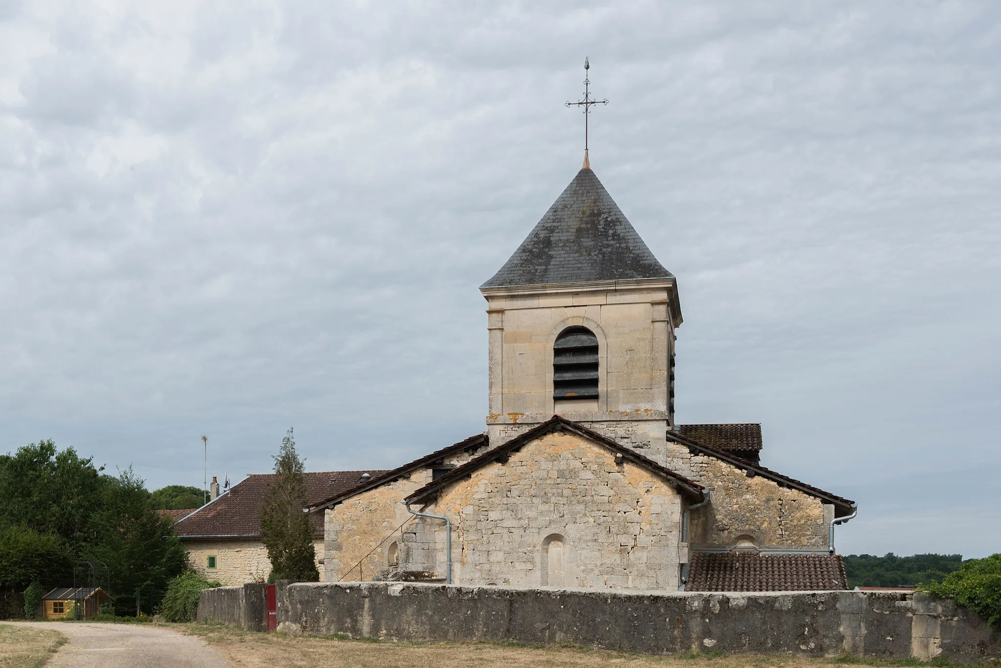 Photo showing: Lavincourt - Chevet de l église