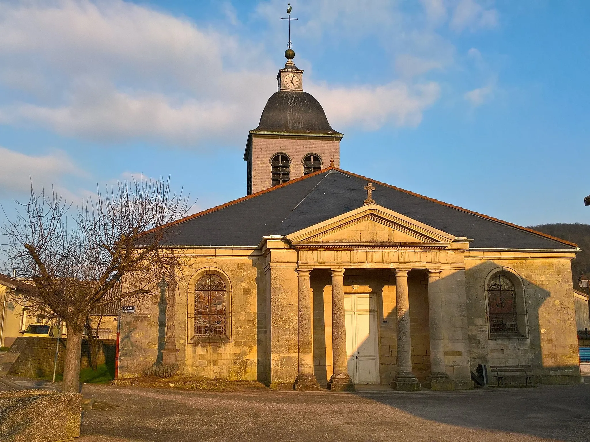 Photo showing: Thonnance-lès-Joinville, église Saint-Didier.