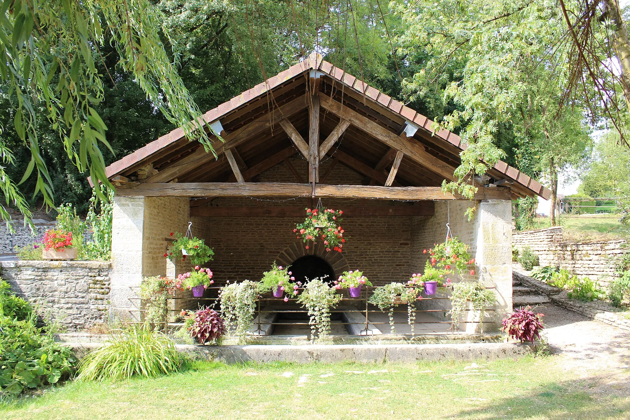 Photo showing: Le lavoir.