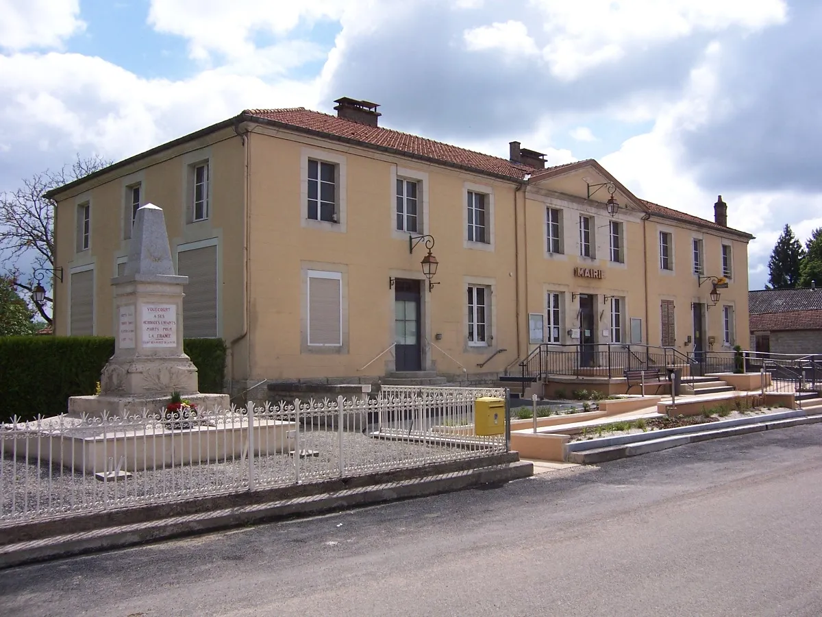 Photo showing: La mairie après les travaux de 2016