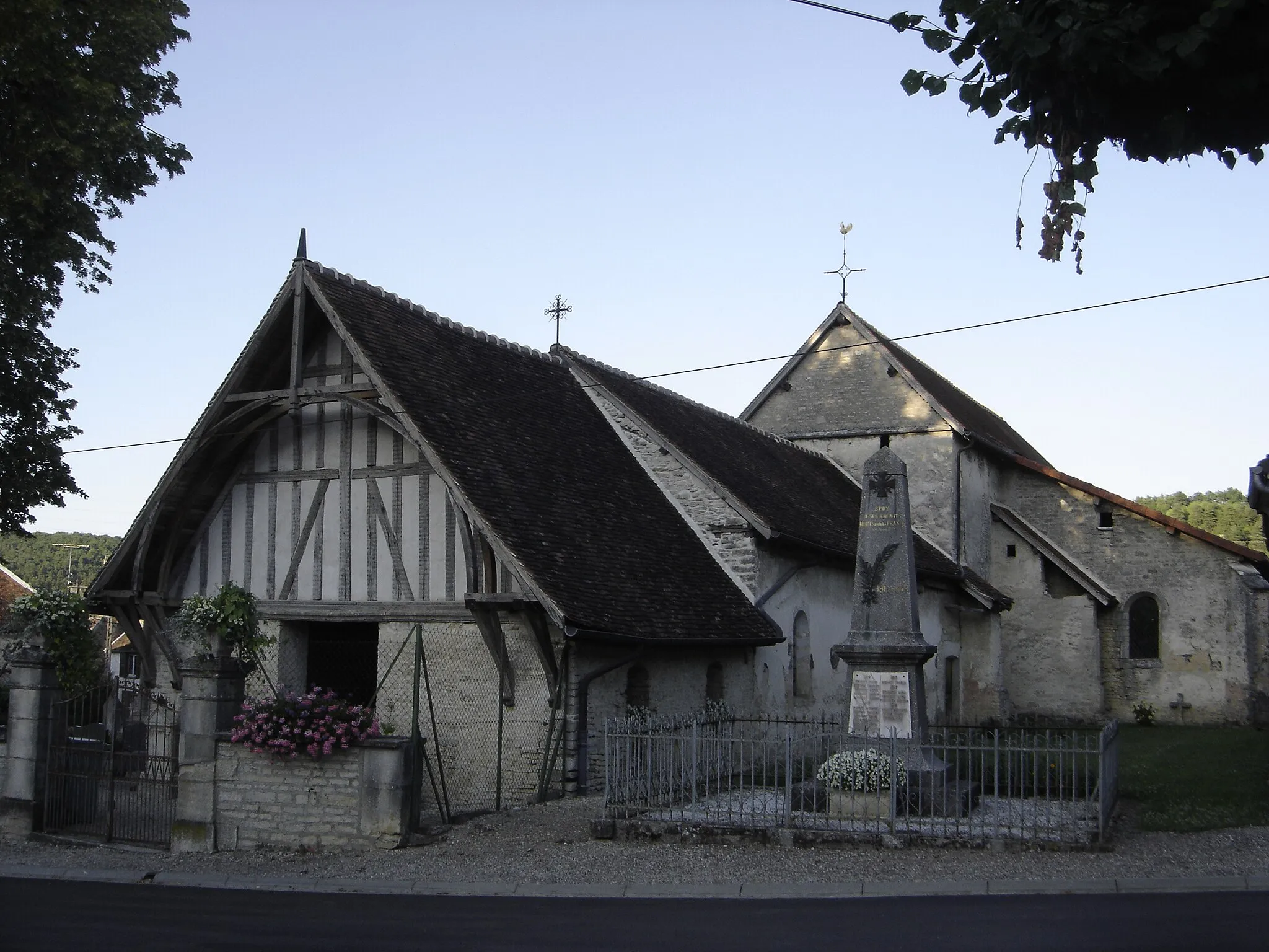 Photo showing: église de Spoy (Aube - Champagne - France)