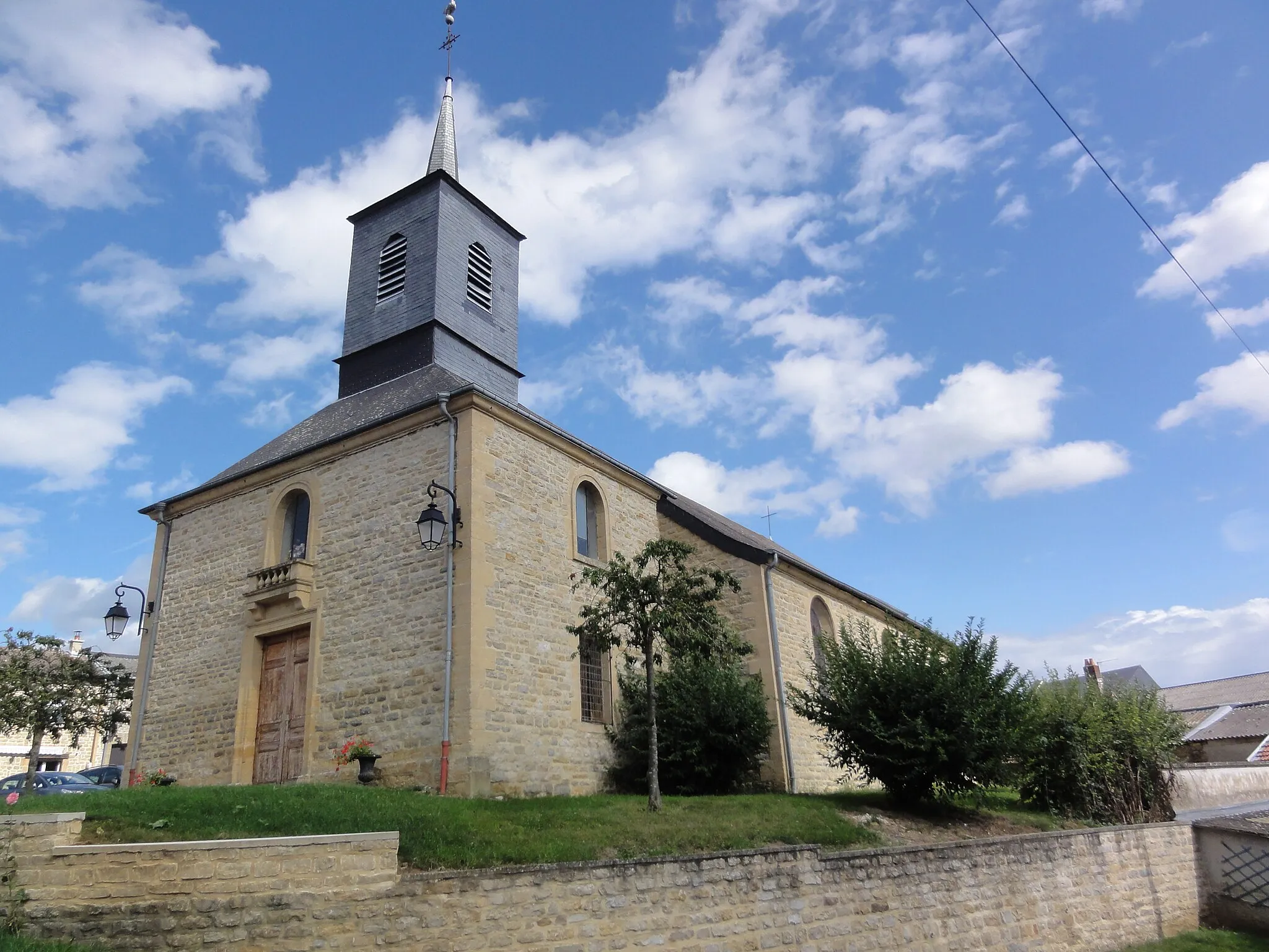 Photo showing: Damouzy (Ardennes) église