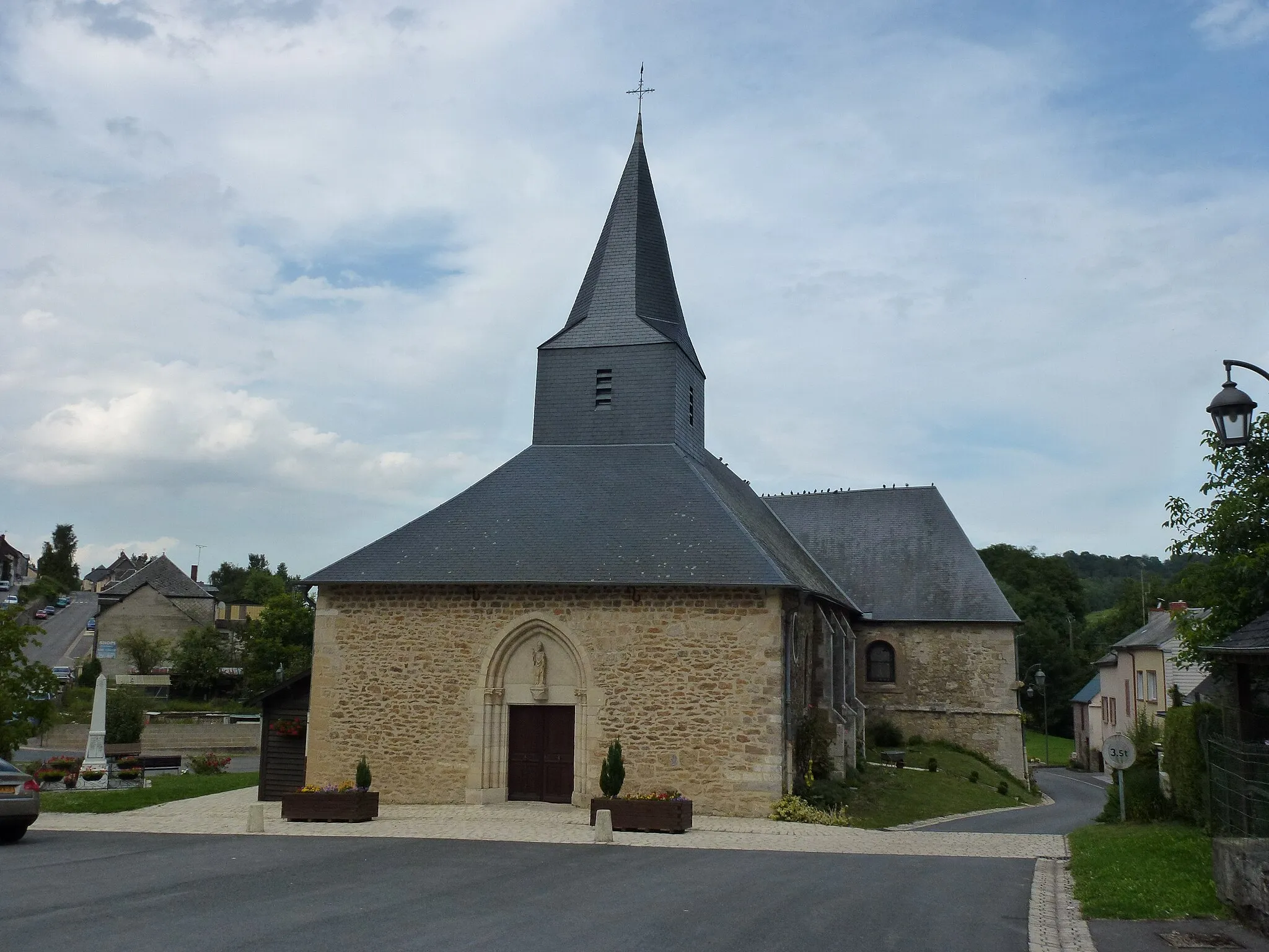 Photo showing: Lalobbe (Ardennes) église Saint-Lambert