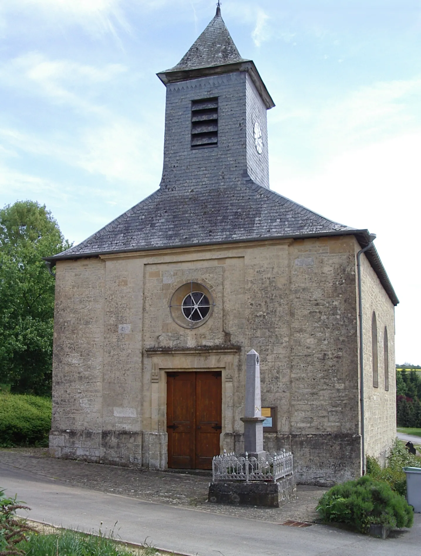 Photo showing: Eglise paroissiale, Mondigny, departement des Ardennes, France